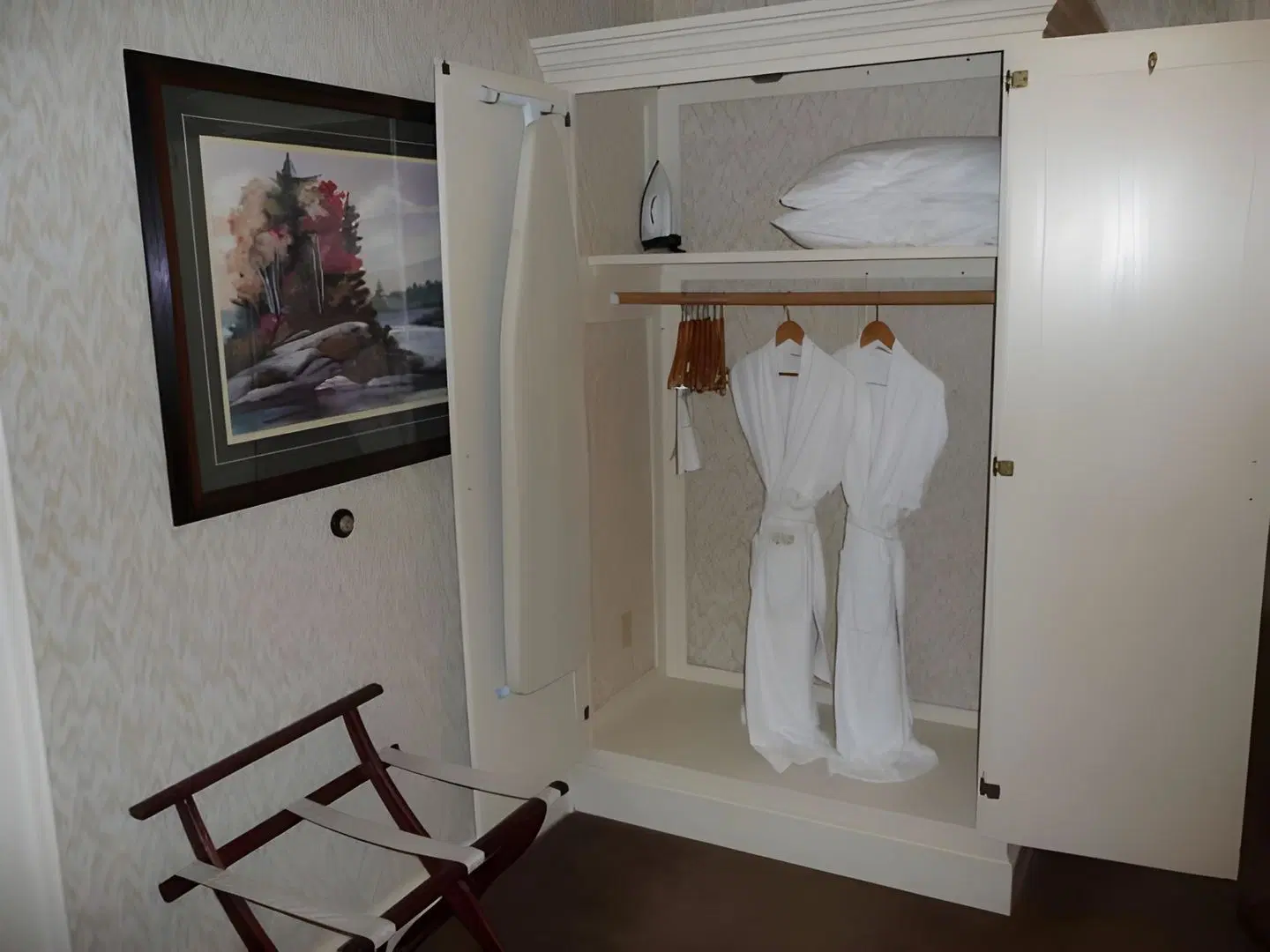 Fairhaven Village Inn Badezimmer