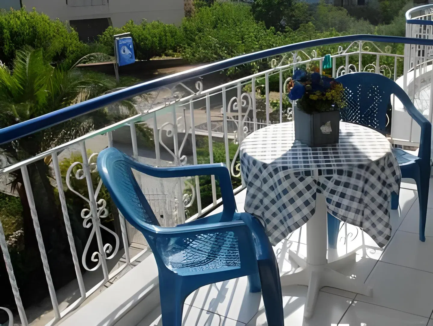 Leventis Apartments Terrasse
