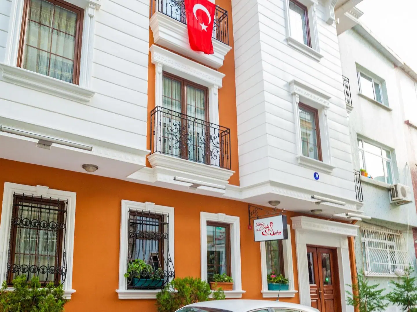 Saba Sultan Hotel EXTERIOR