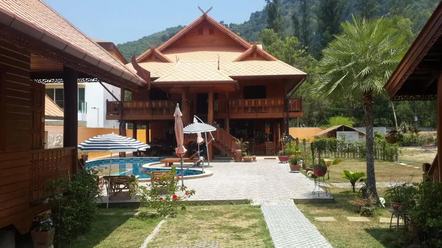 Golden Teak Resort Baan Sapparot EXTERIOR
