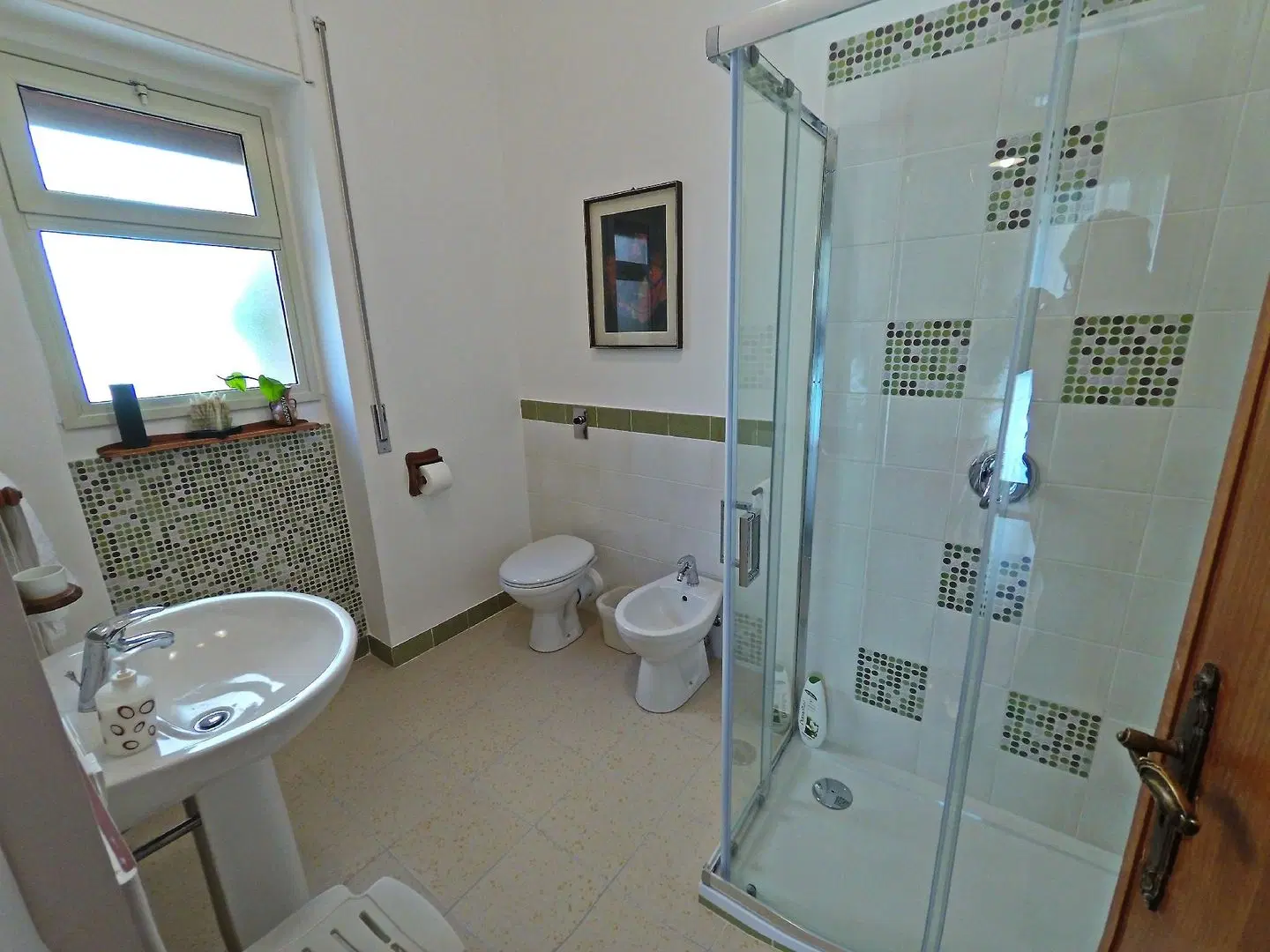Olivarooms Badezimmer