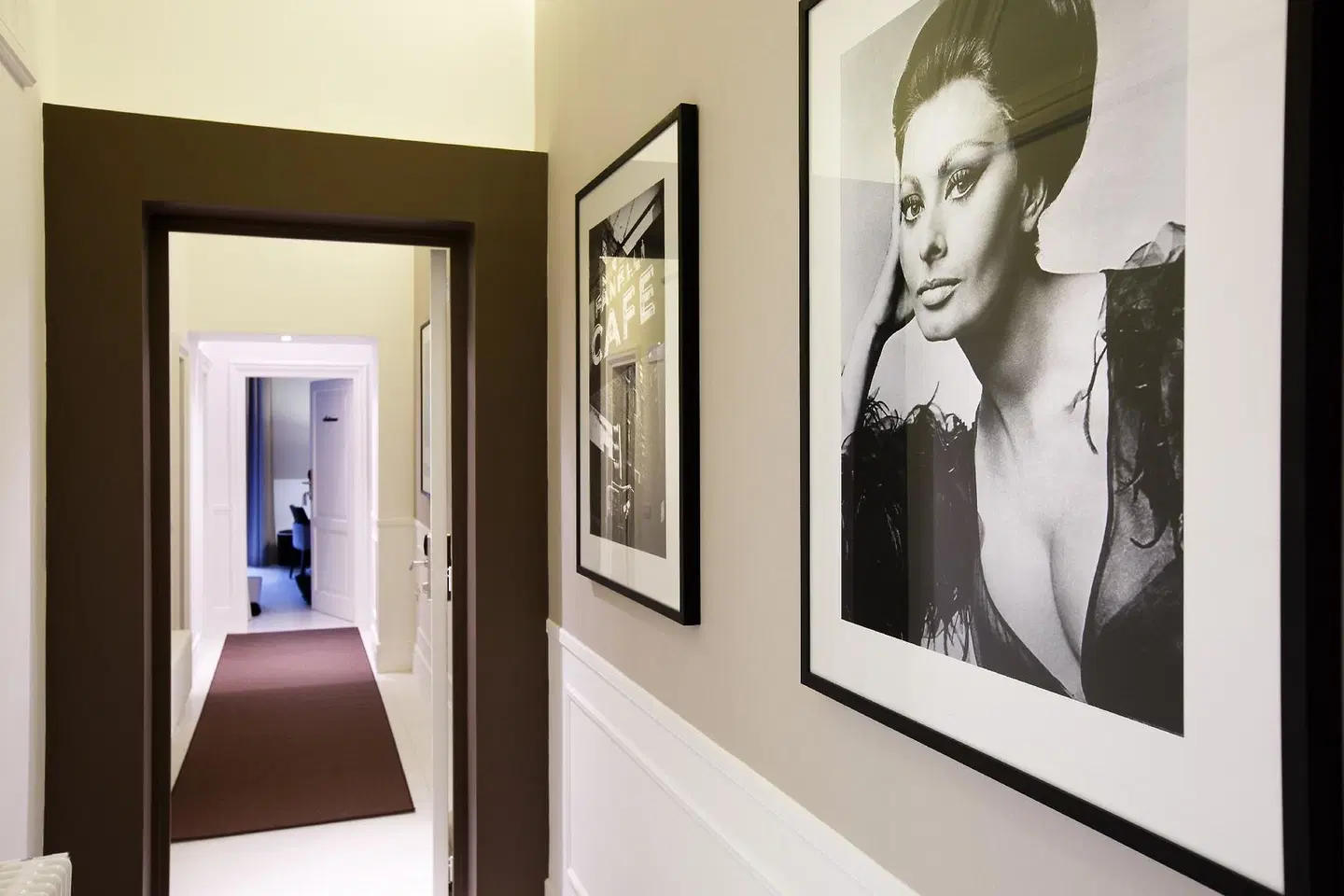 Nap Luxury Guest House ROOM_EXAMPLE