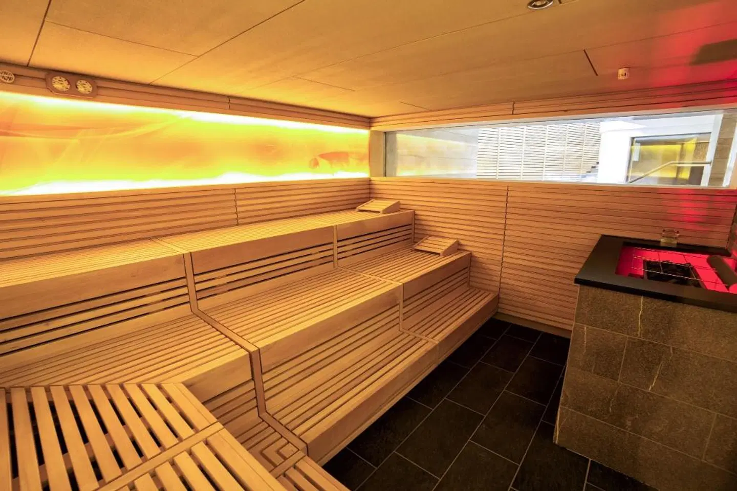 Ideal Park HEALTH_BEAUTY