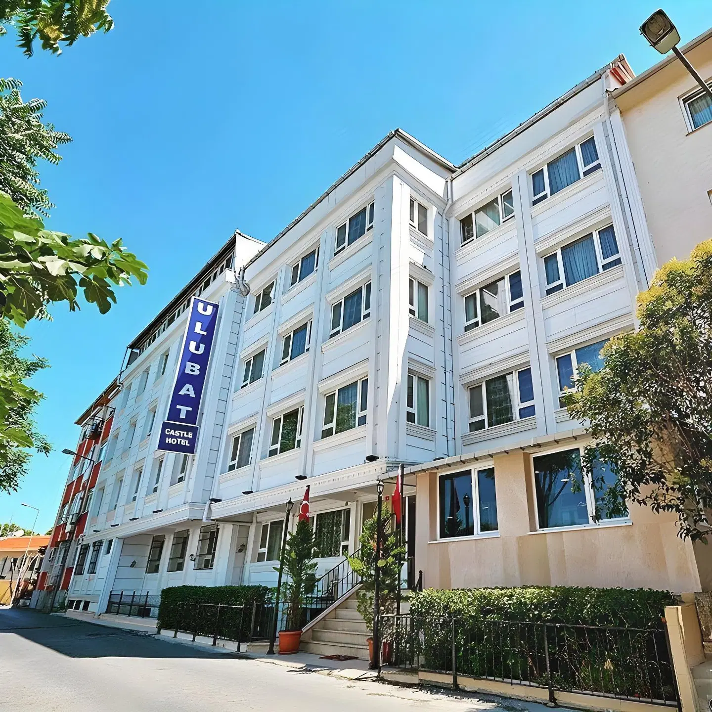 Ulubat Hotel EXTERIOR