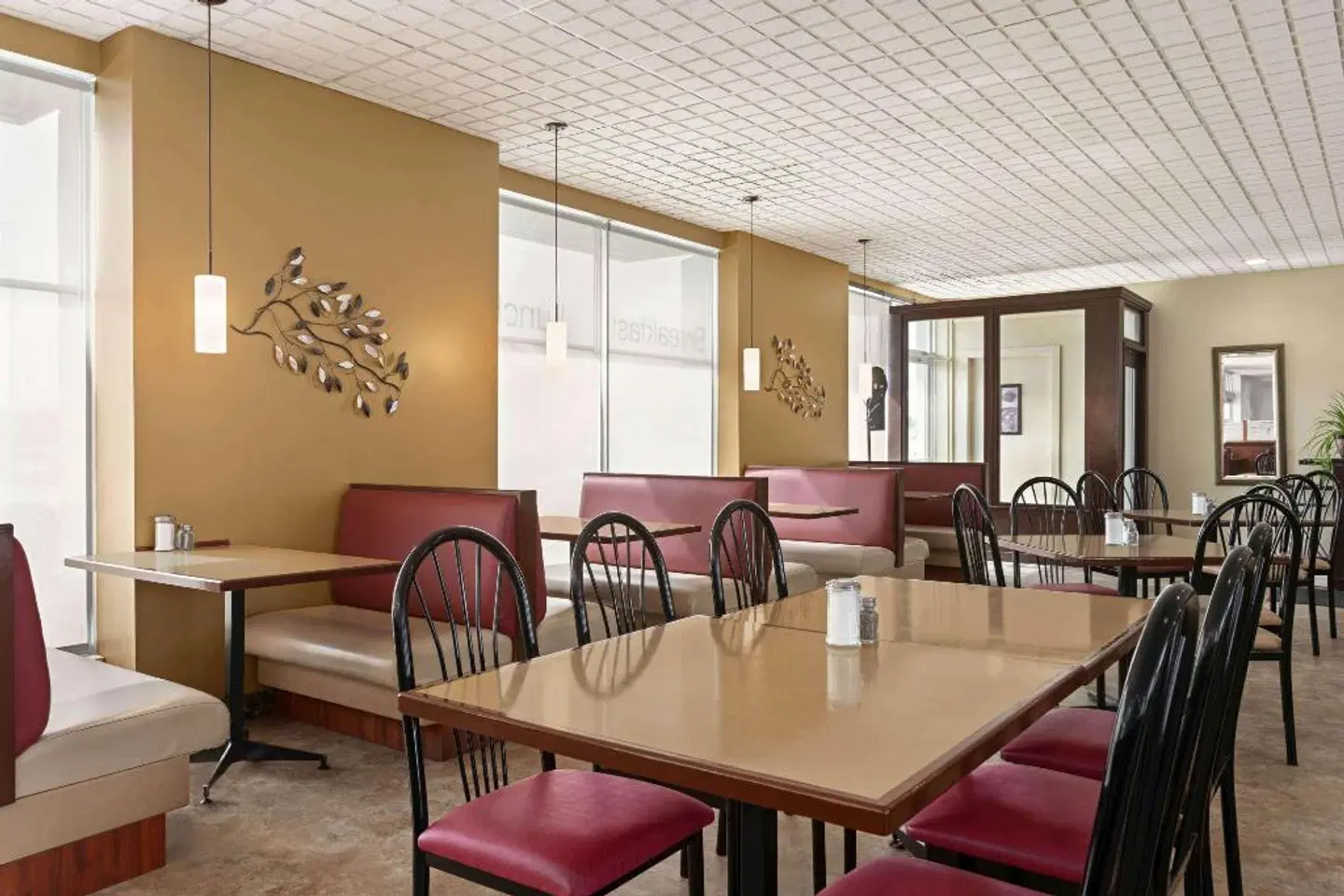 Days Inn by Wyndham London Restaurant