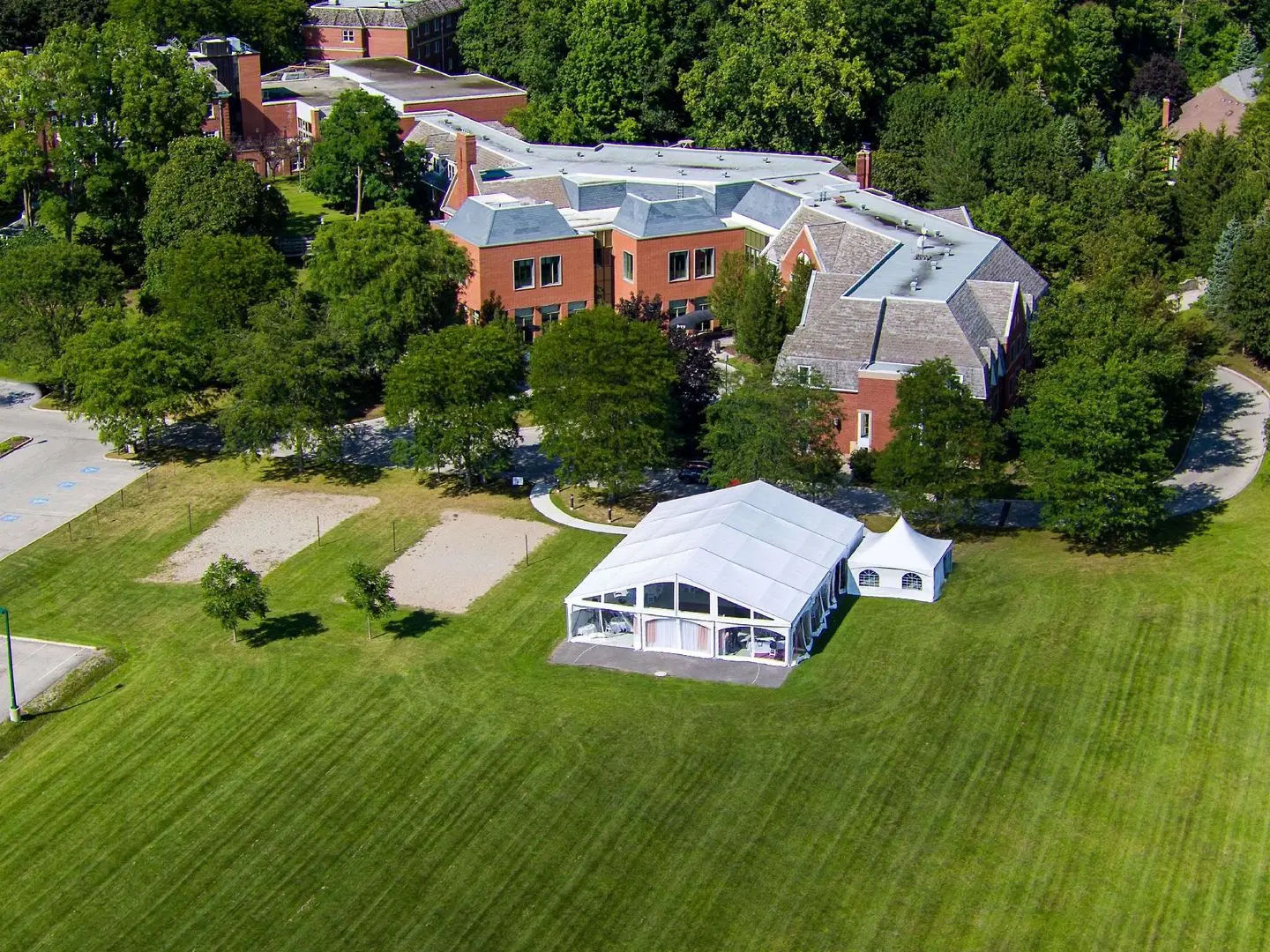 Ivey Spencer Leadership Centre EXTERIOR