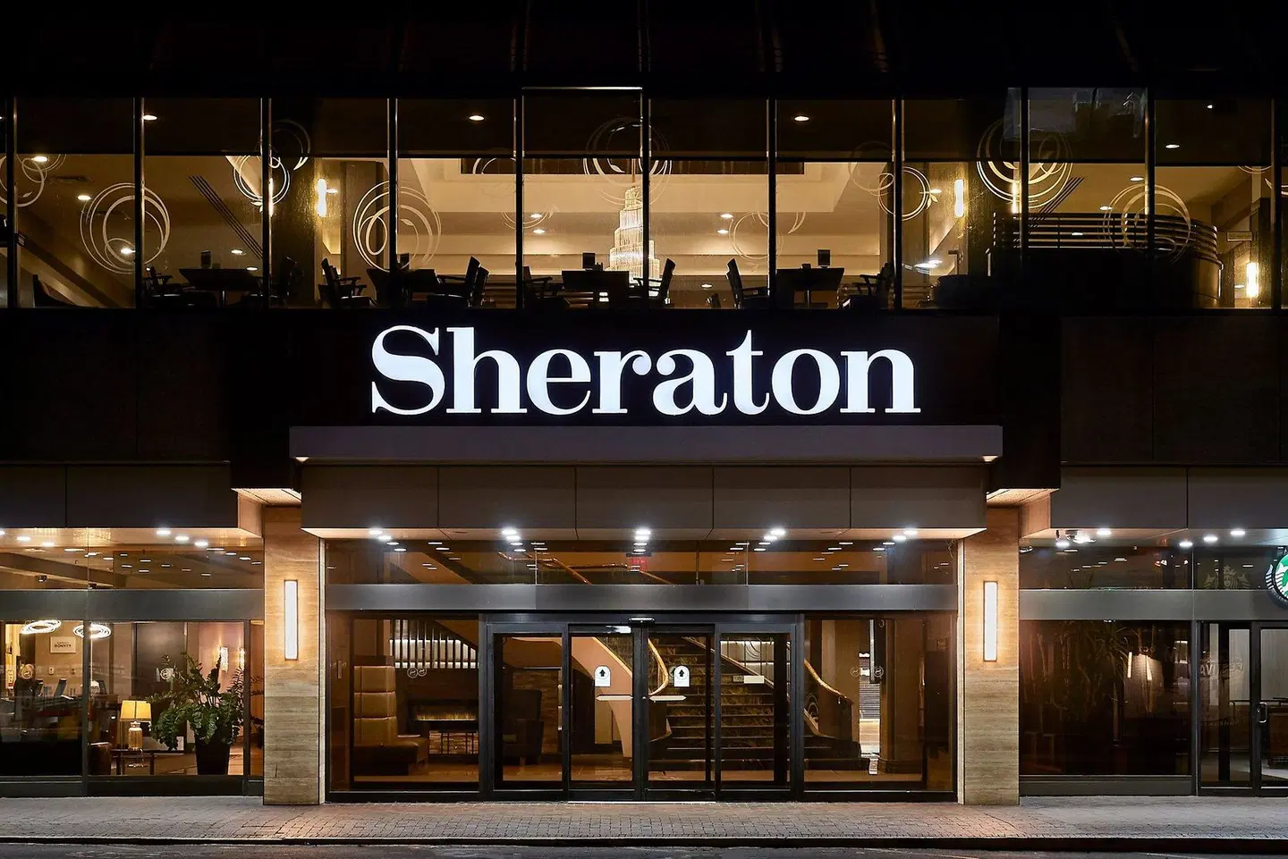 Sheraton Hamilton EXTERIOR