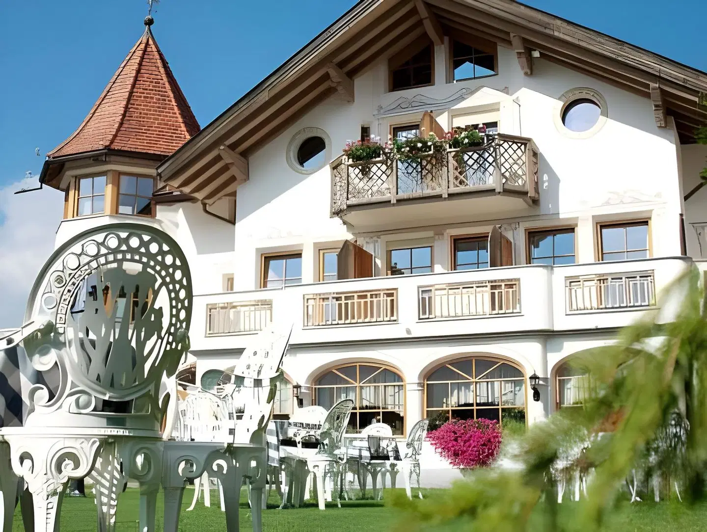 Turm Hotel Gschwendt EXTERIOR
