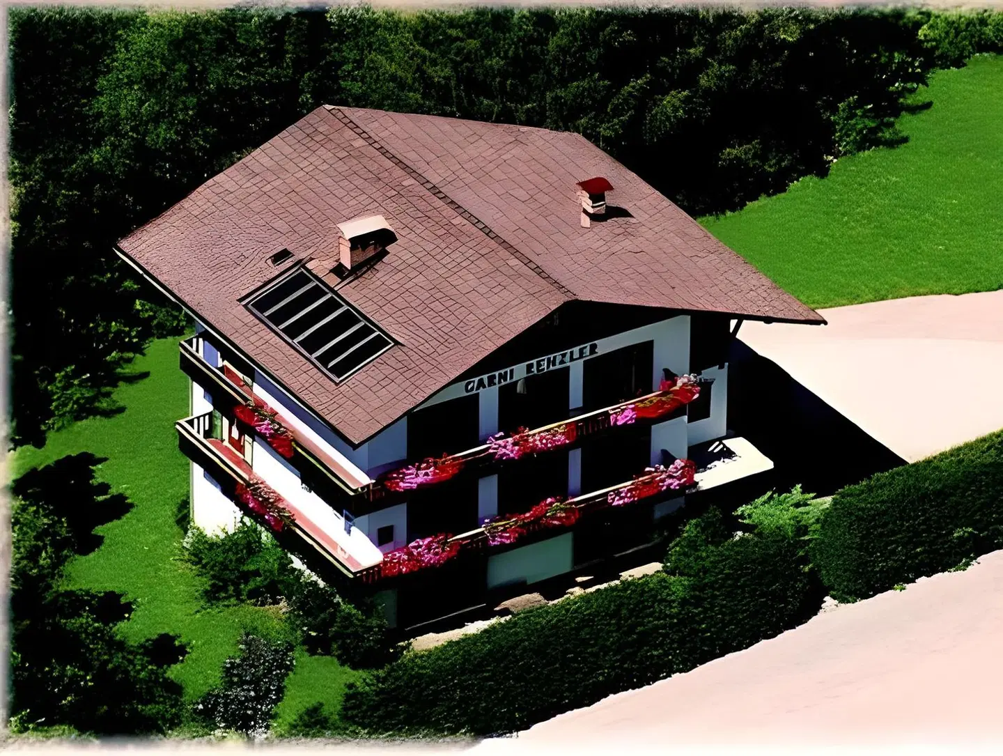 Garni Renzler MODEL_IMPRESSION