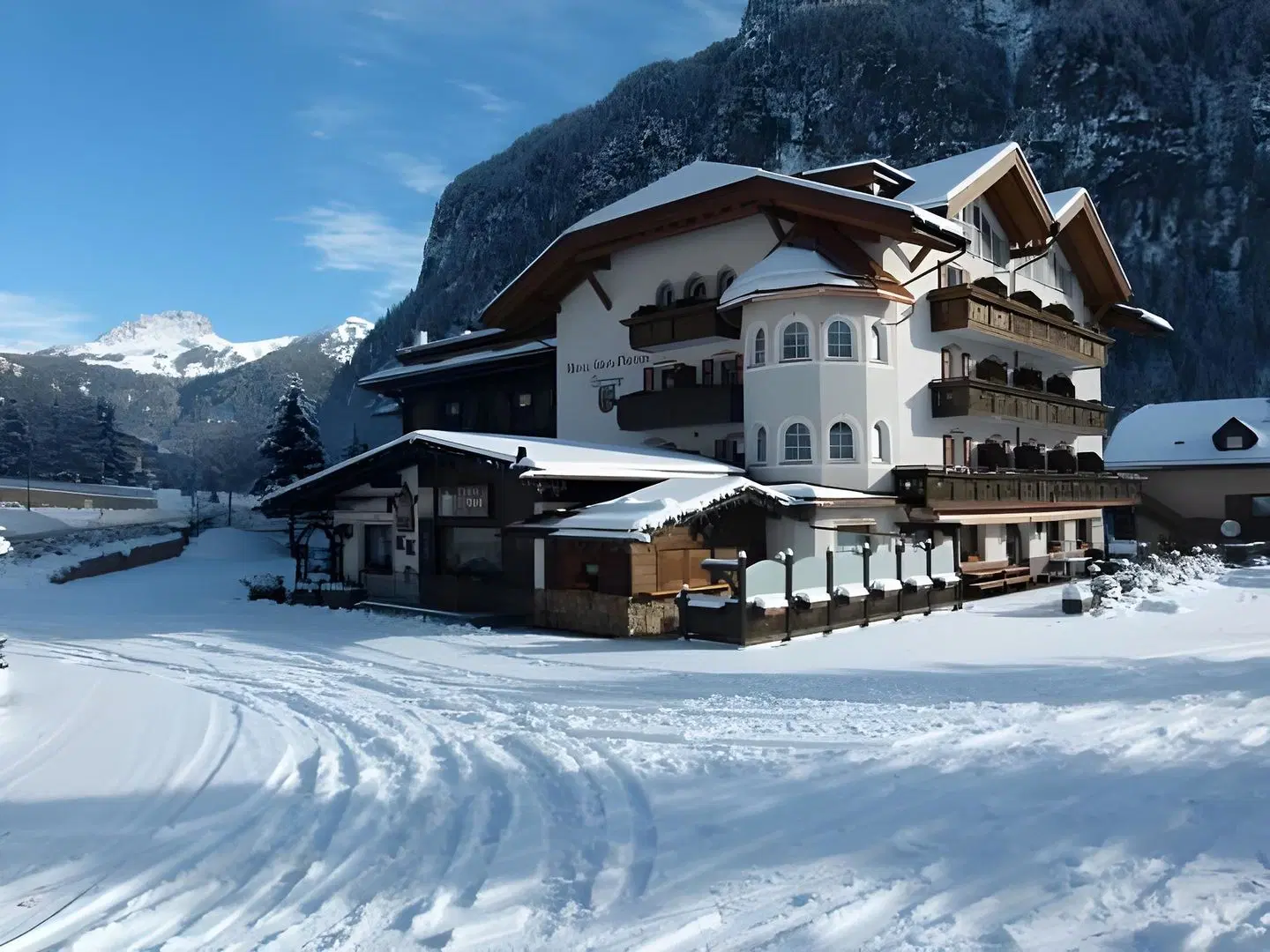 Gran Paradis EXTERIOR