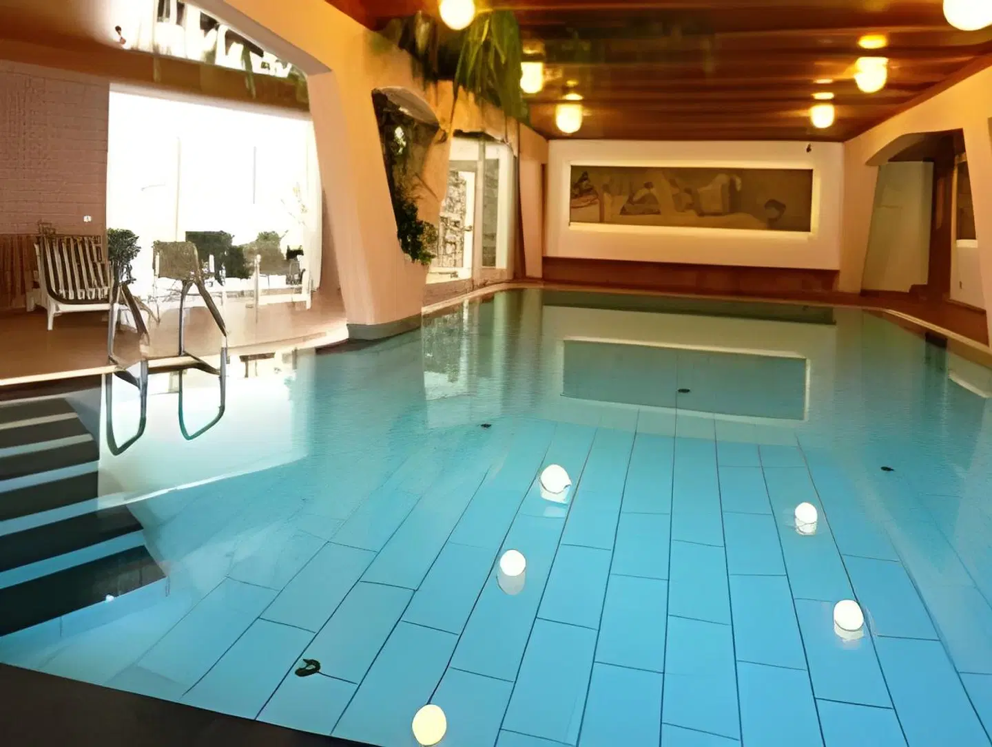 Gran Paradis Hallenbad