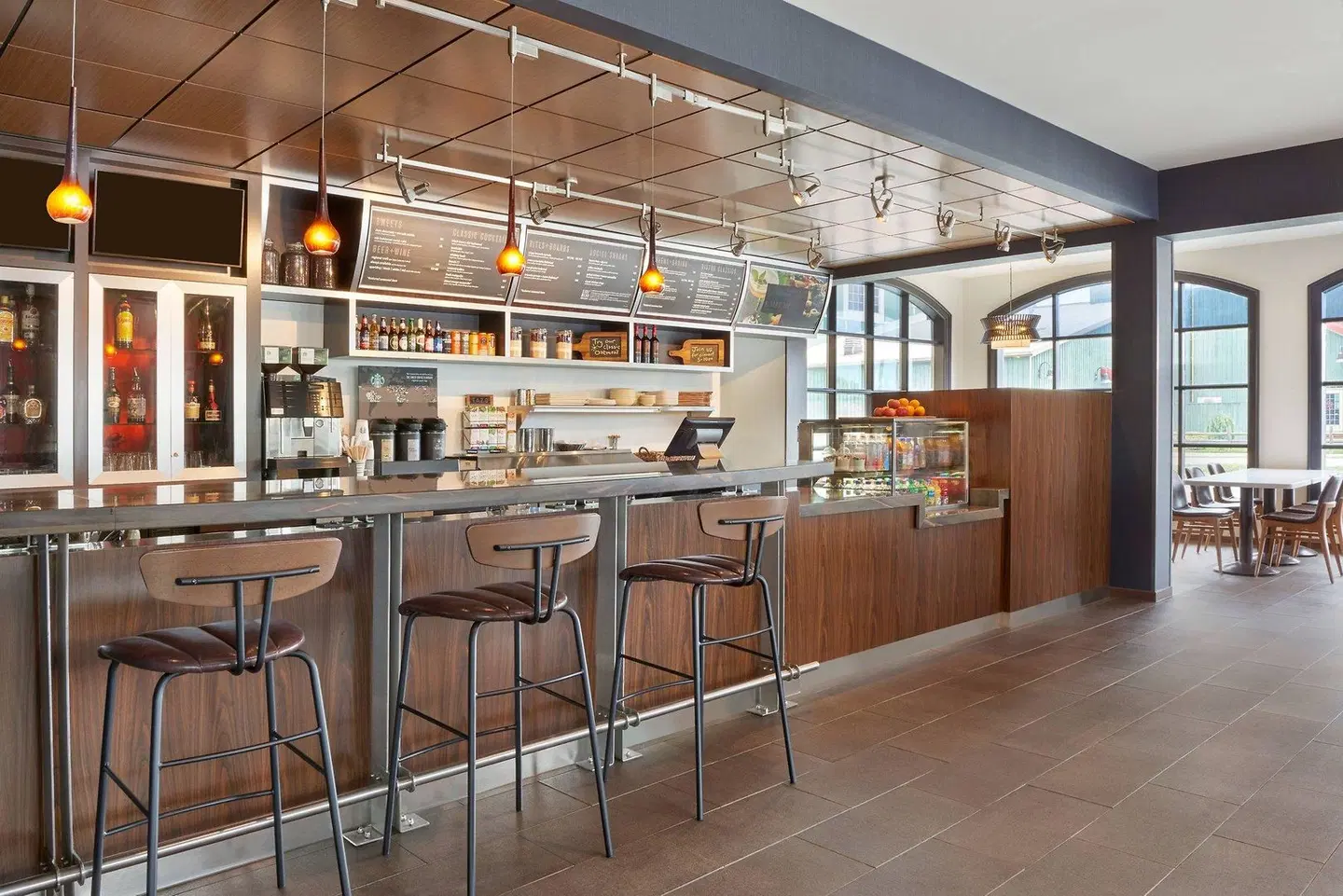 Courtyard by Marriott Waterloo St. Jacobs Bar