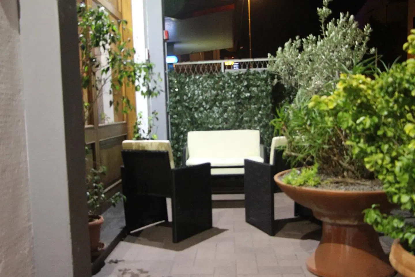 Alex LOUNGE_LOBBY