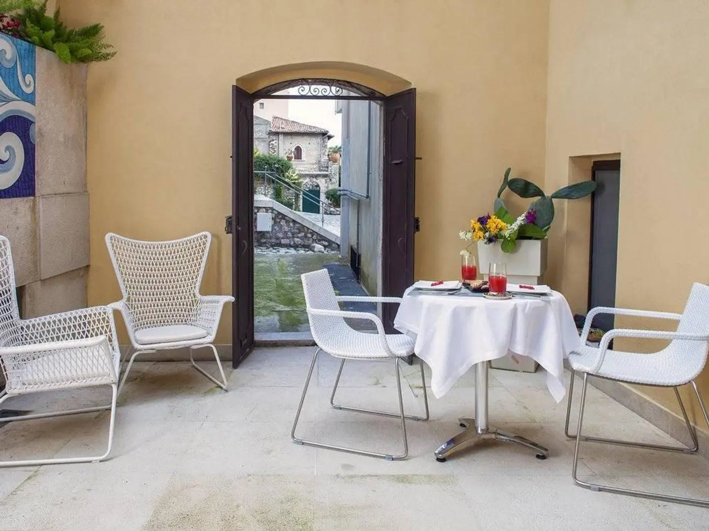 Porta del Tocco Design Suites Restaurant
