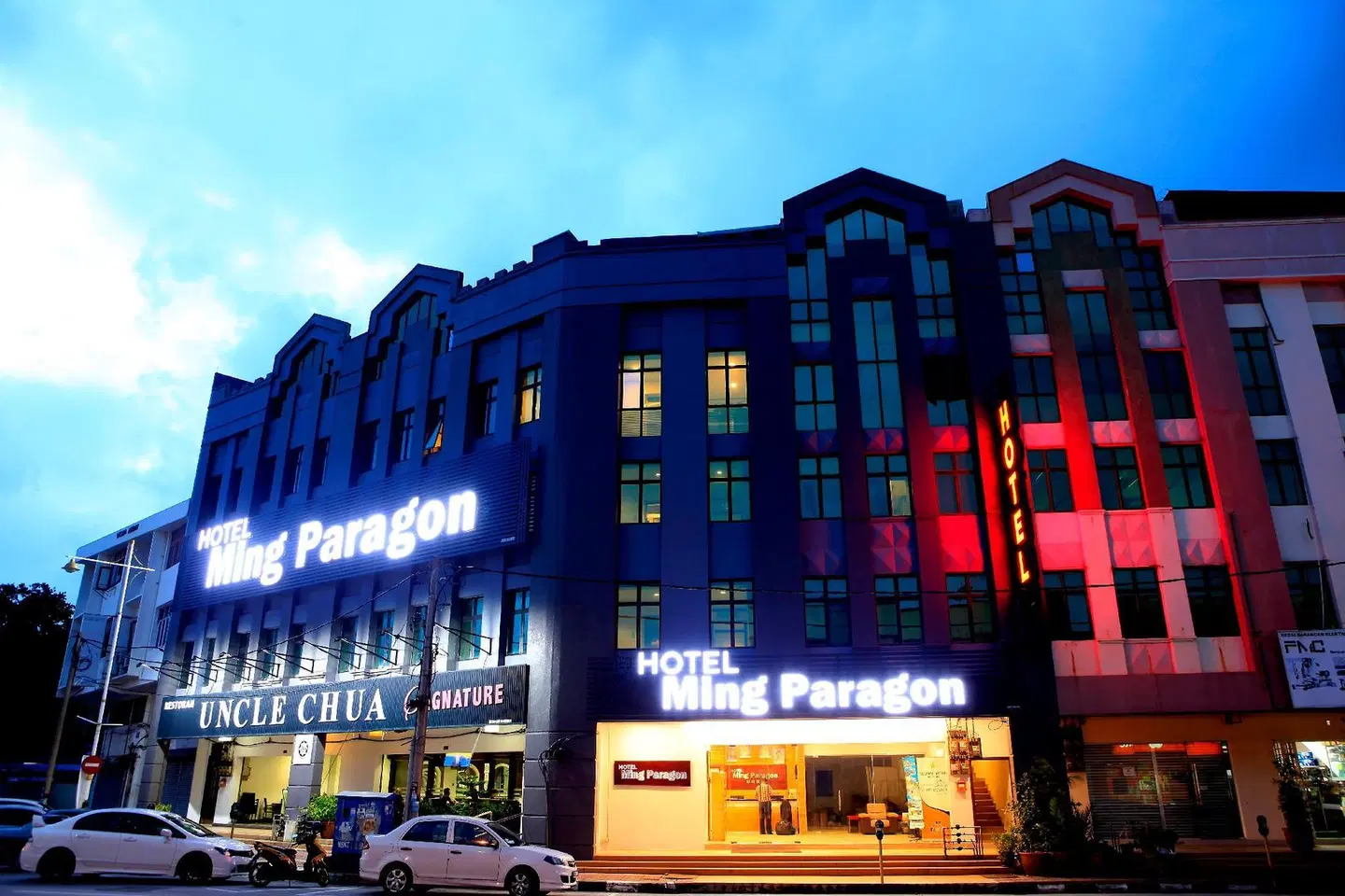 Ming Paragon Hotel & Spa EXTERIOR