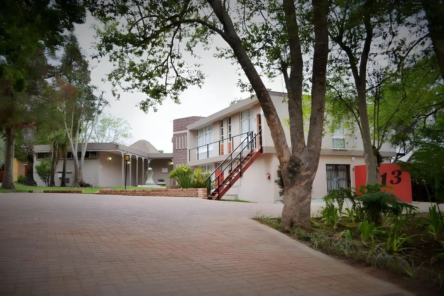 B at Home Guest House EXTERIOR