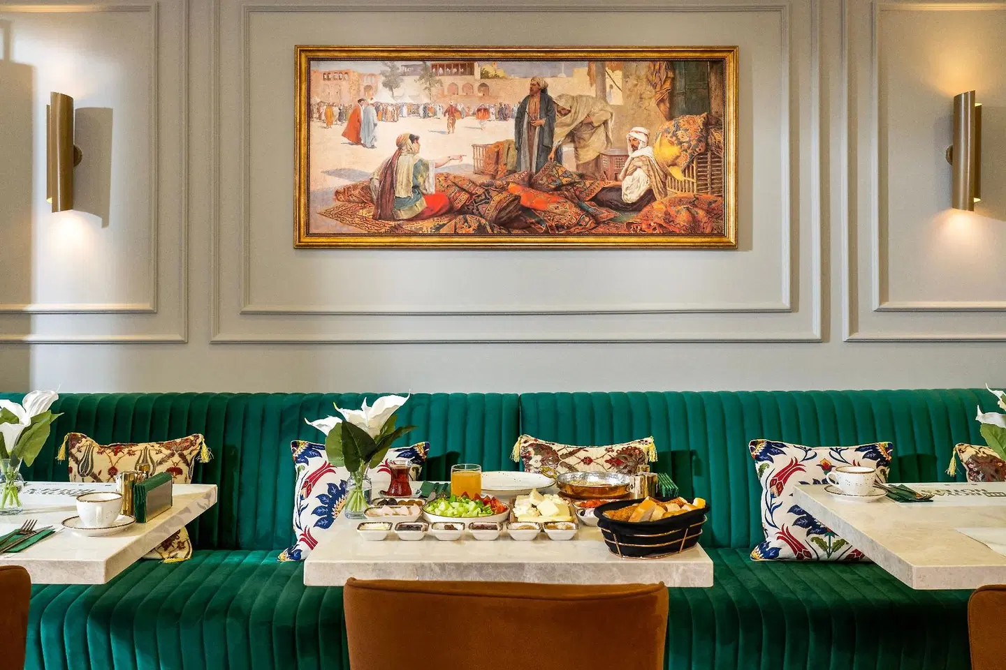 Royan Suites Restaurant