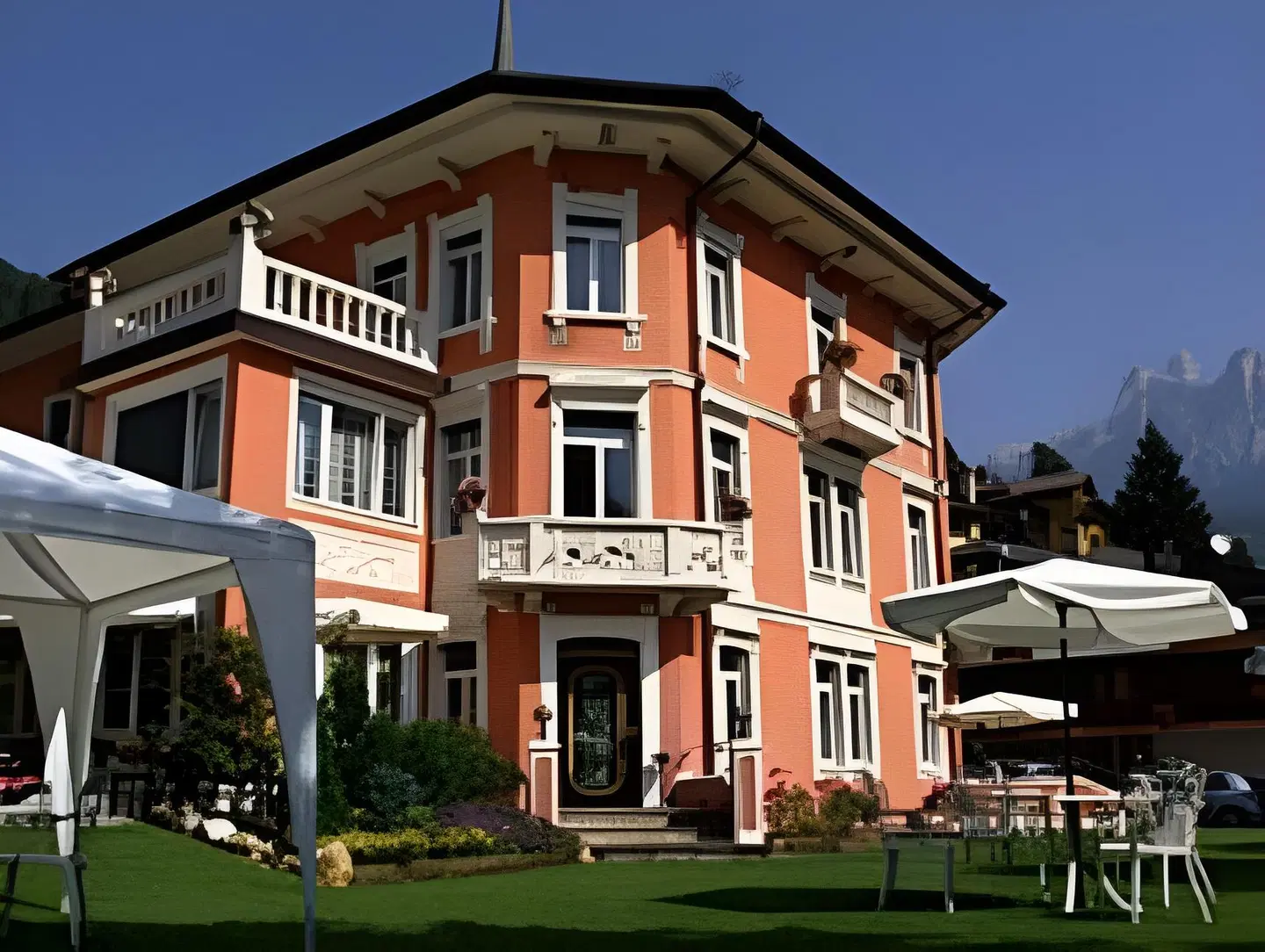 Luis EXTERIOR