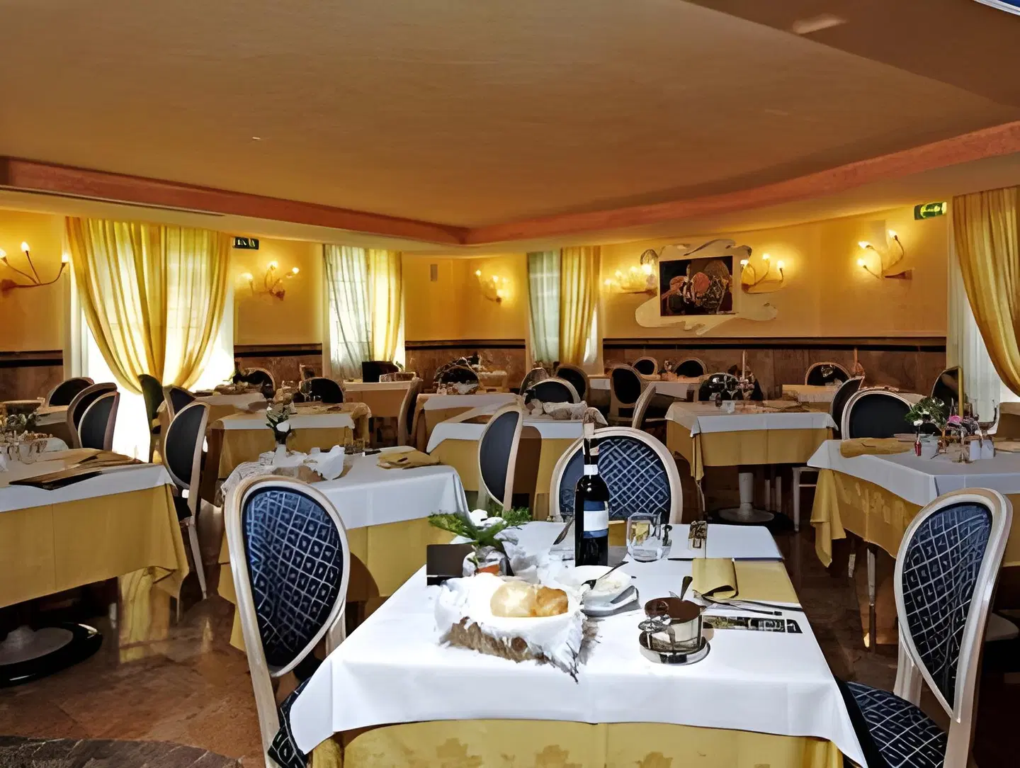 Luis Restaurant