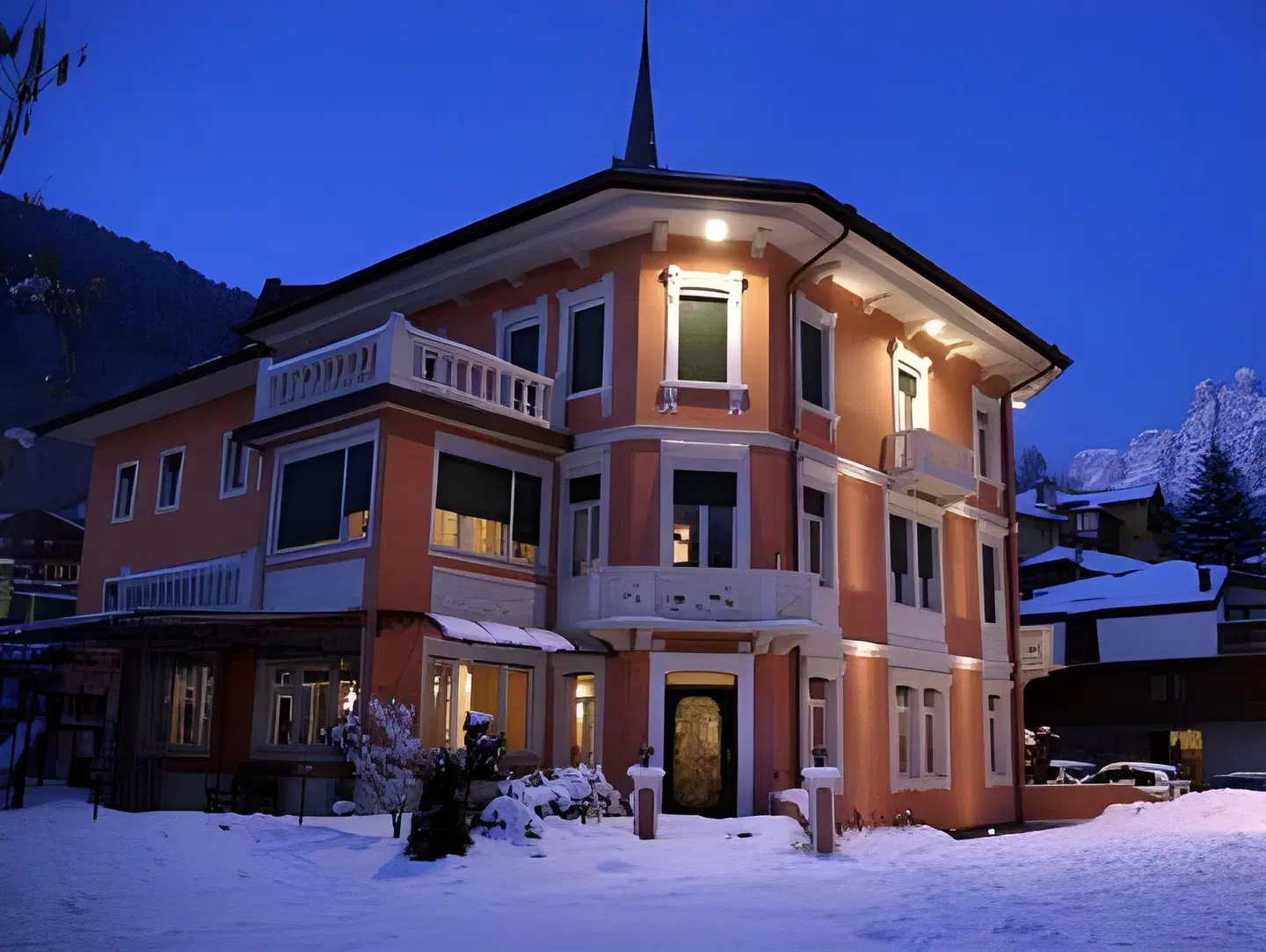 Luis EXTERIOR