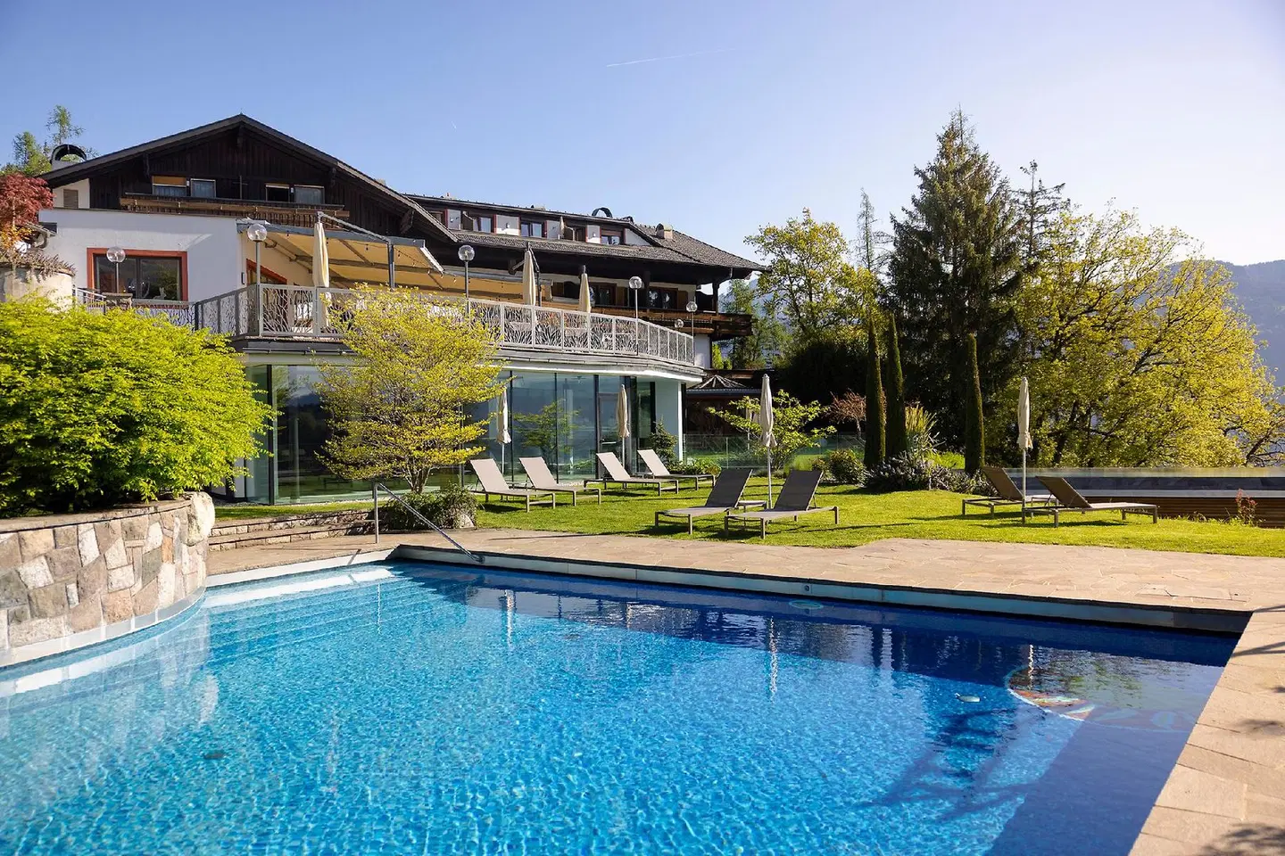Der Waldhof OUTDOOR_POOL