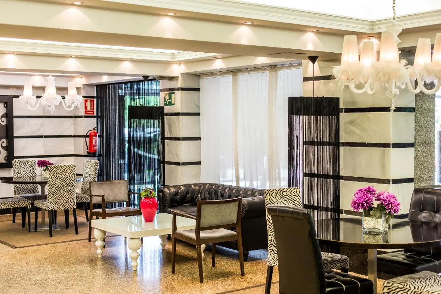 Leonardo Hotel Granada LOUNGE_LOBBY