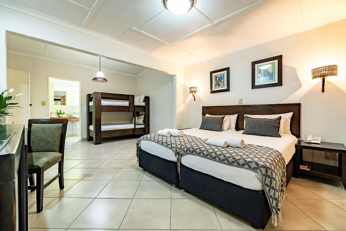 Hotel Numbi & Garden Suites ROOM_EXAMPLE
