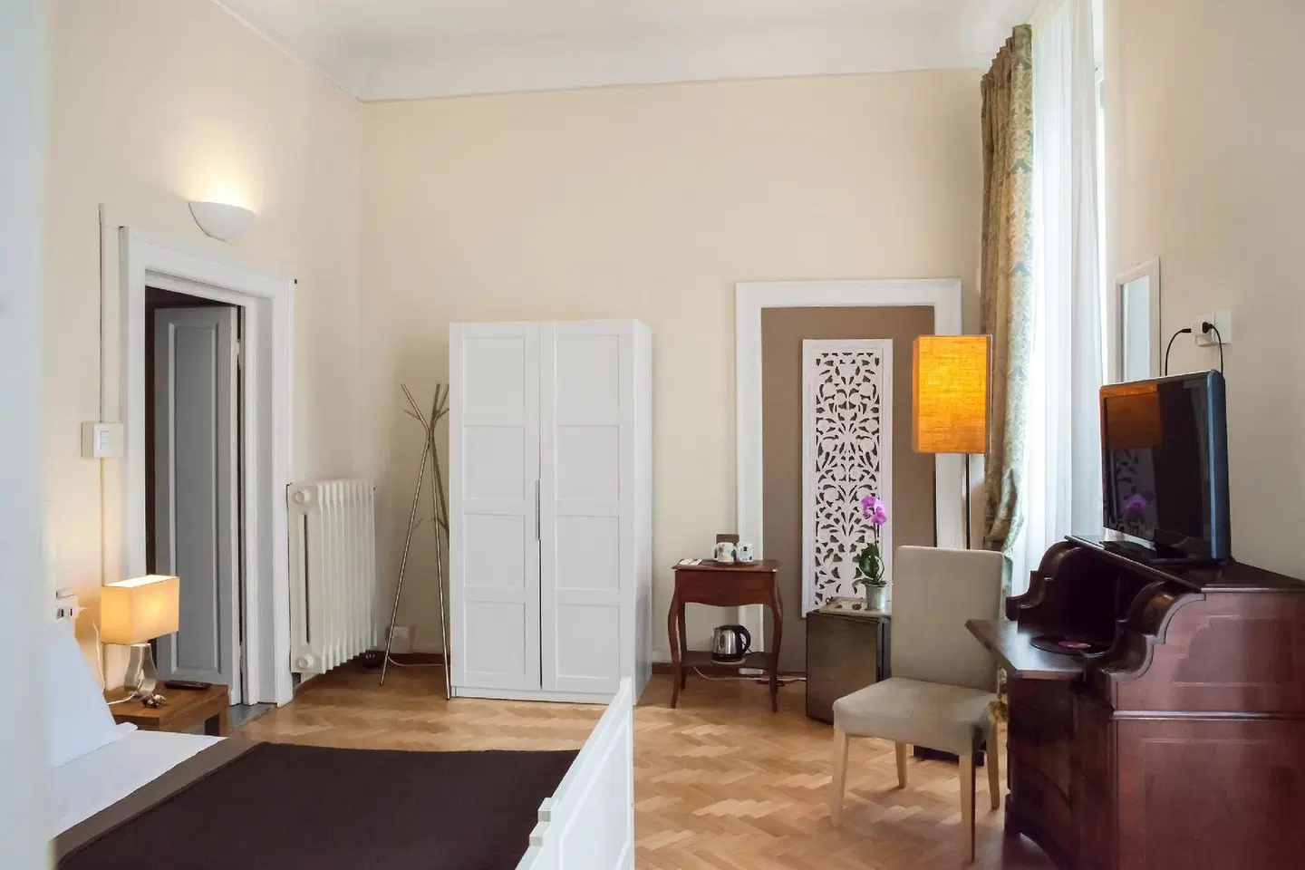 Opera B&B ROOM_EXAMPLE