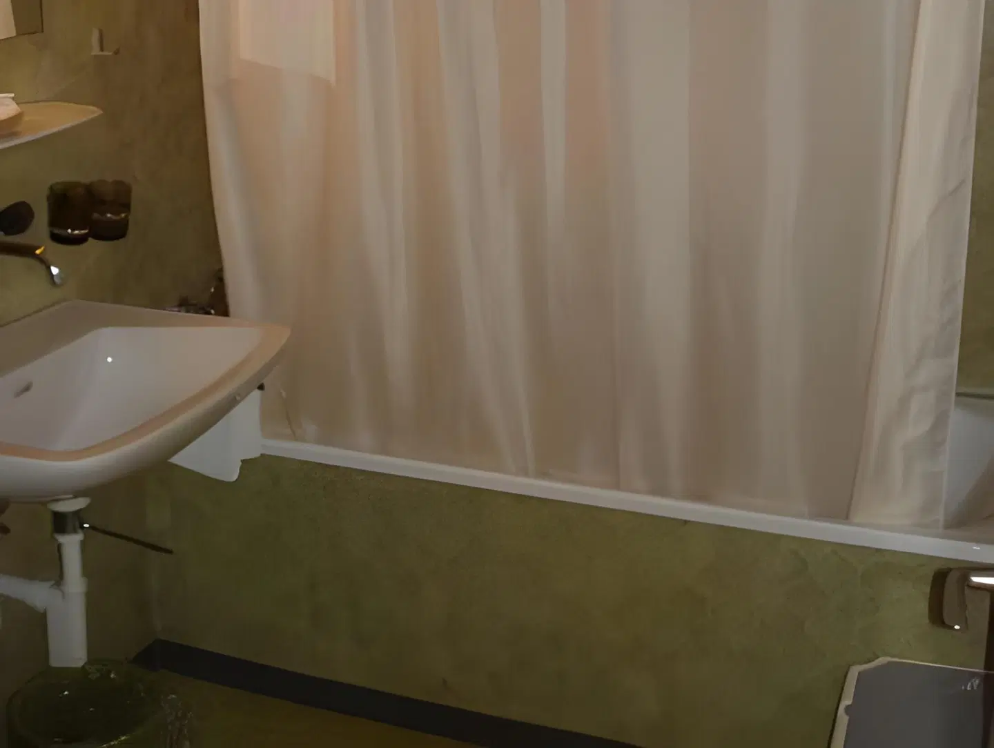 Zum Kreuz Badezimmer