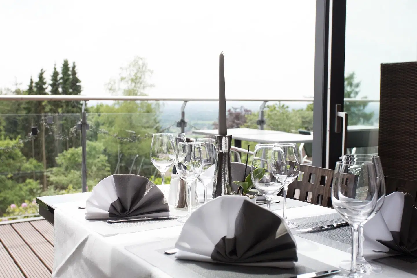 Bismarckhöhe Terrasse