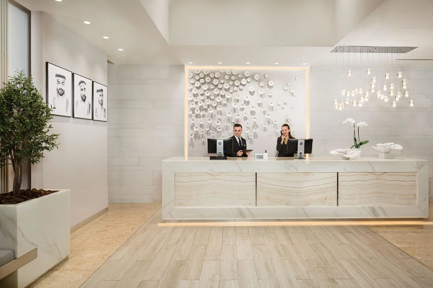 Beach Rotana - All Suites LOUNGE_LOBBY