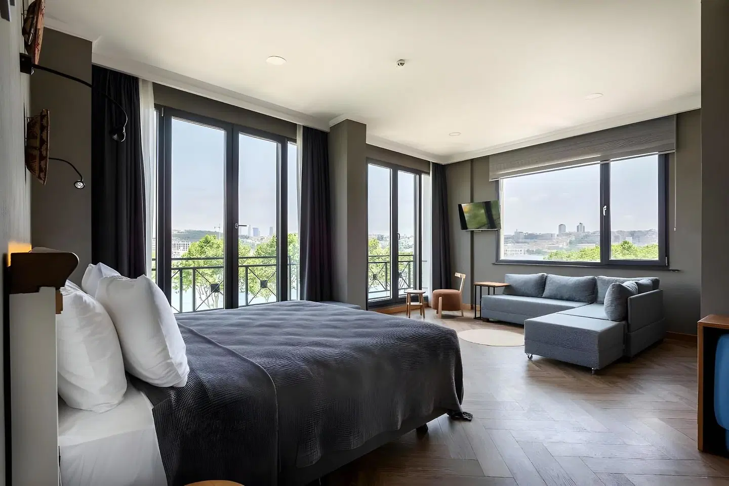 Petrion Hotel ROOM_EXAMPLE