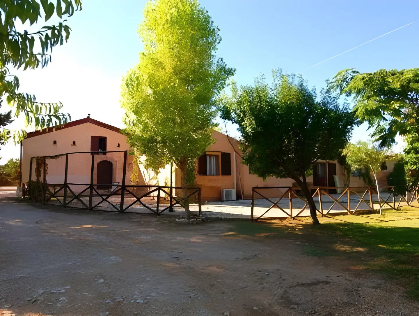 Agriturismo Bioecologico Terra Di Pace EXTERIOR