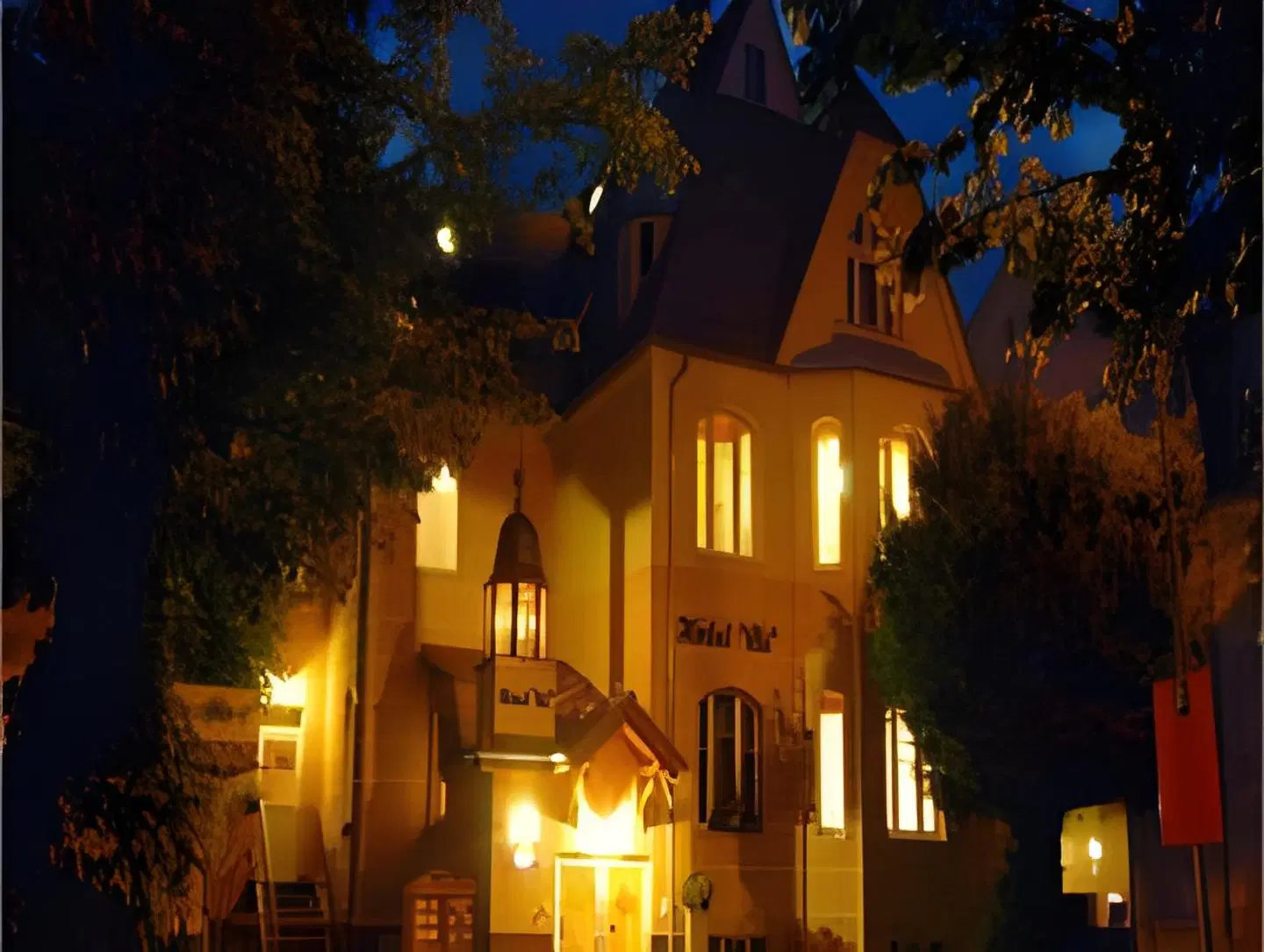 Cis EXTERIOR