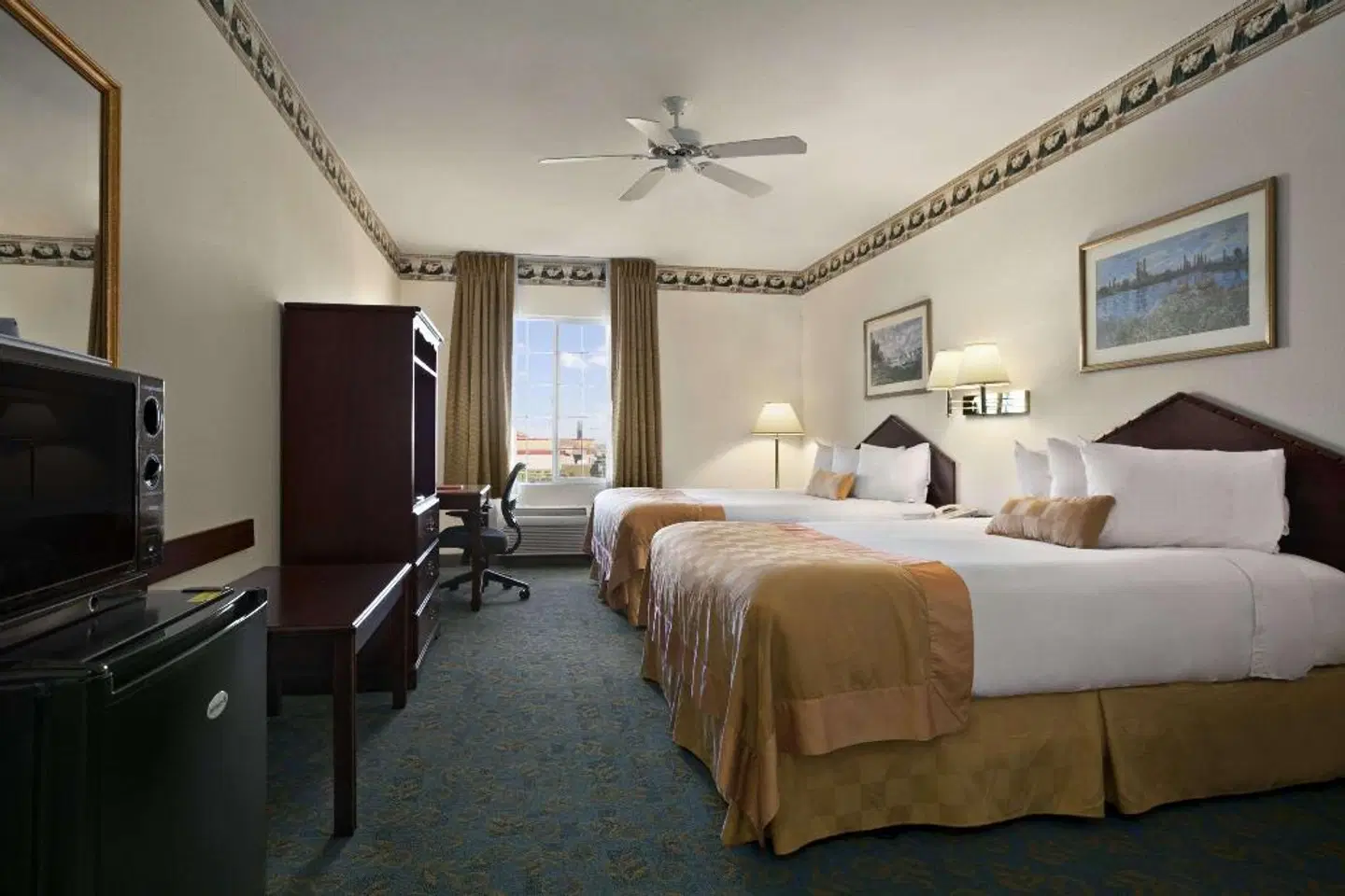 Ramada by Wyndham Williams ROOM_EXAMPLE