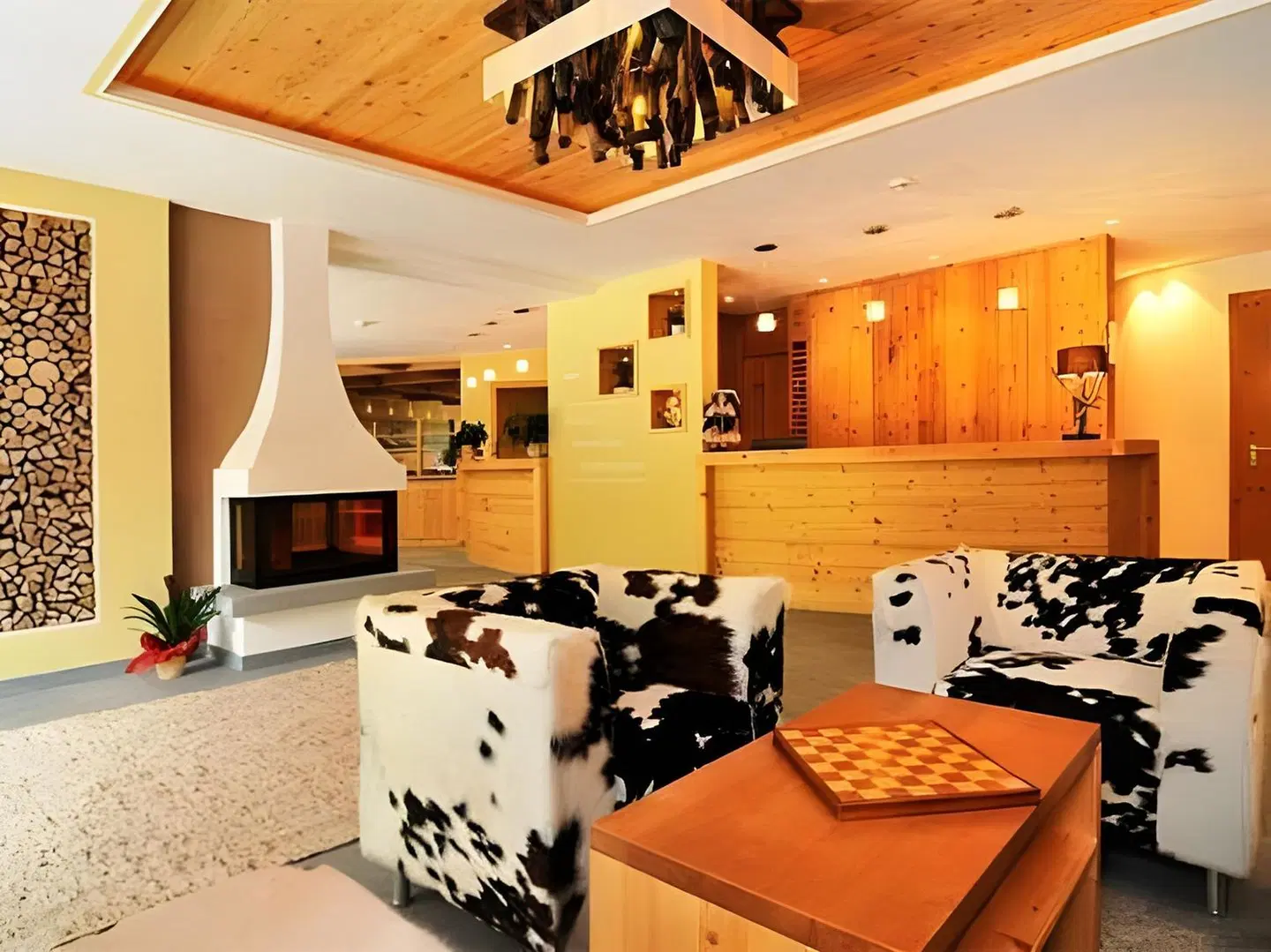 Chalet Dlaces Restaurant