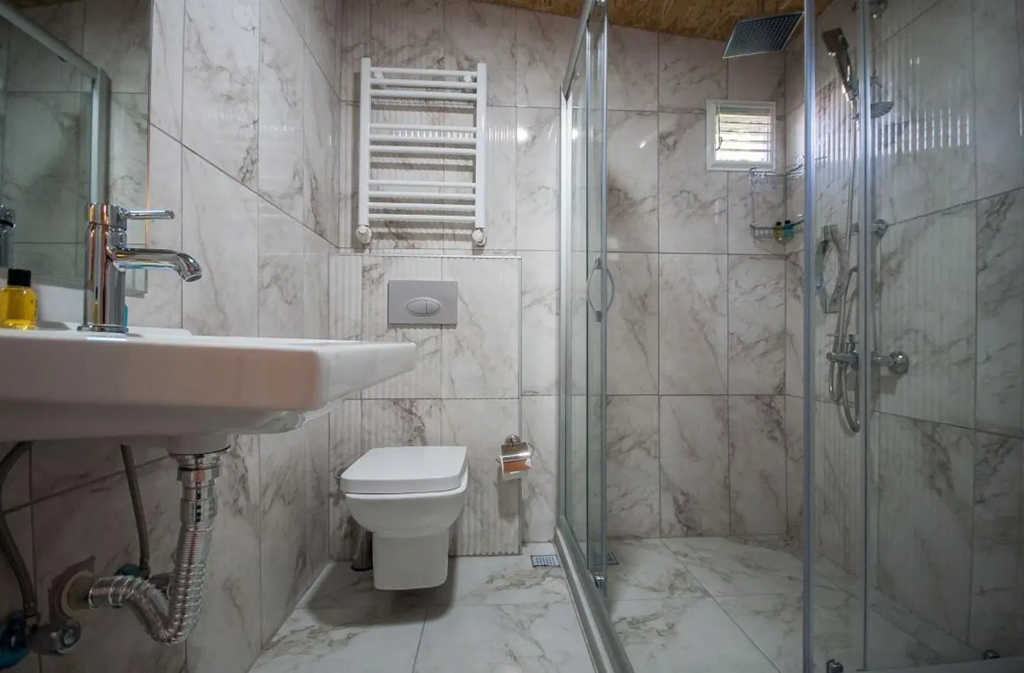 Newway Apartments Badezimmer