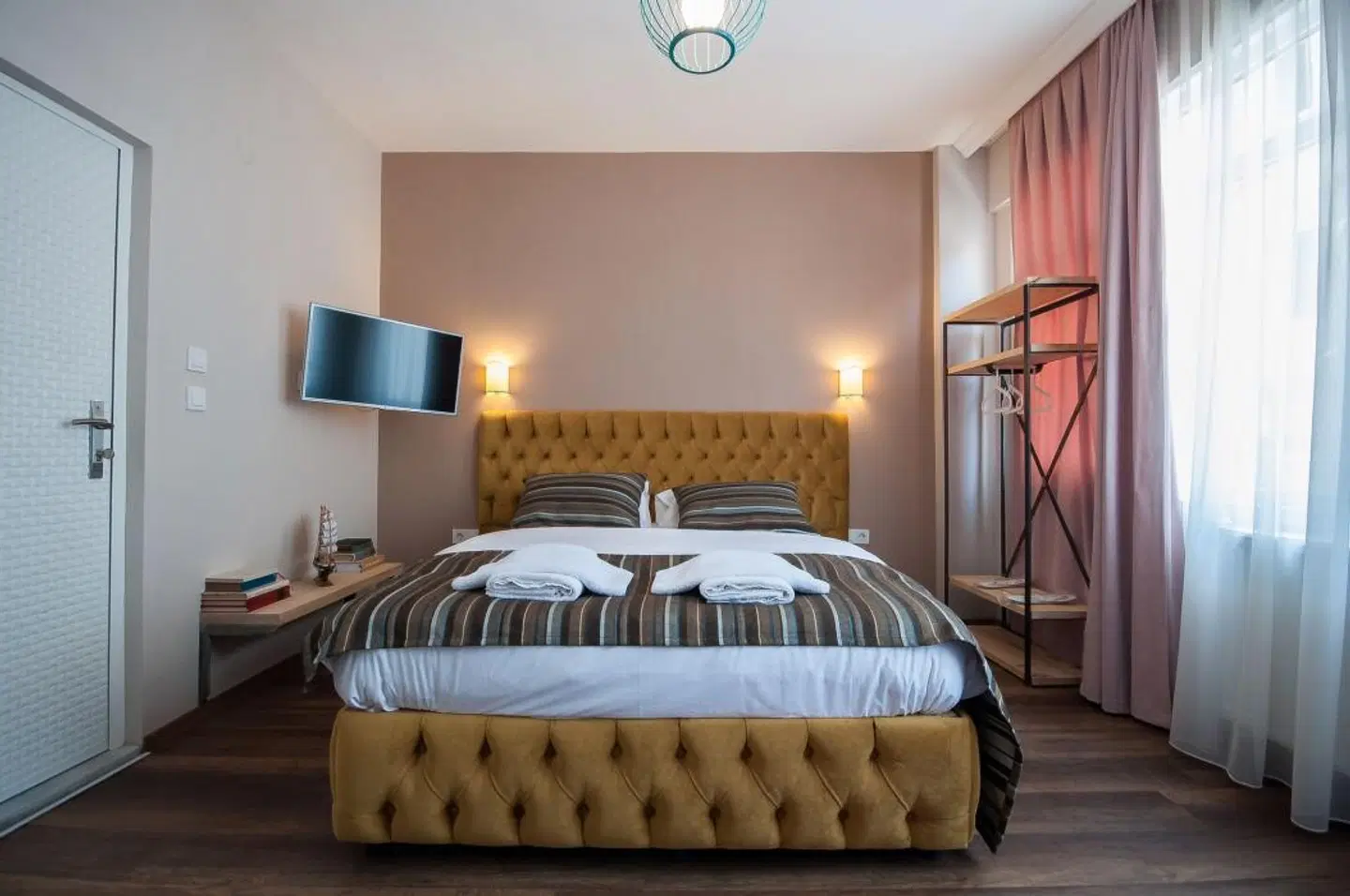 Newway Apartments ROOM_EXAMPLE