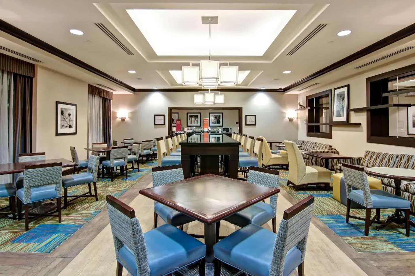 Hampton Inn by Hilton Toronto Airport Corporate Centre LOUNGE_LOBBY