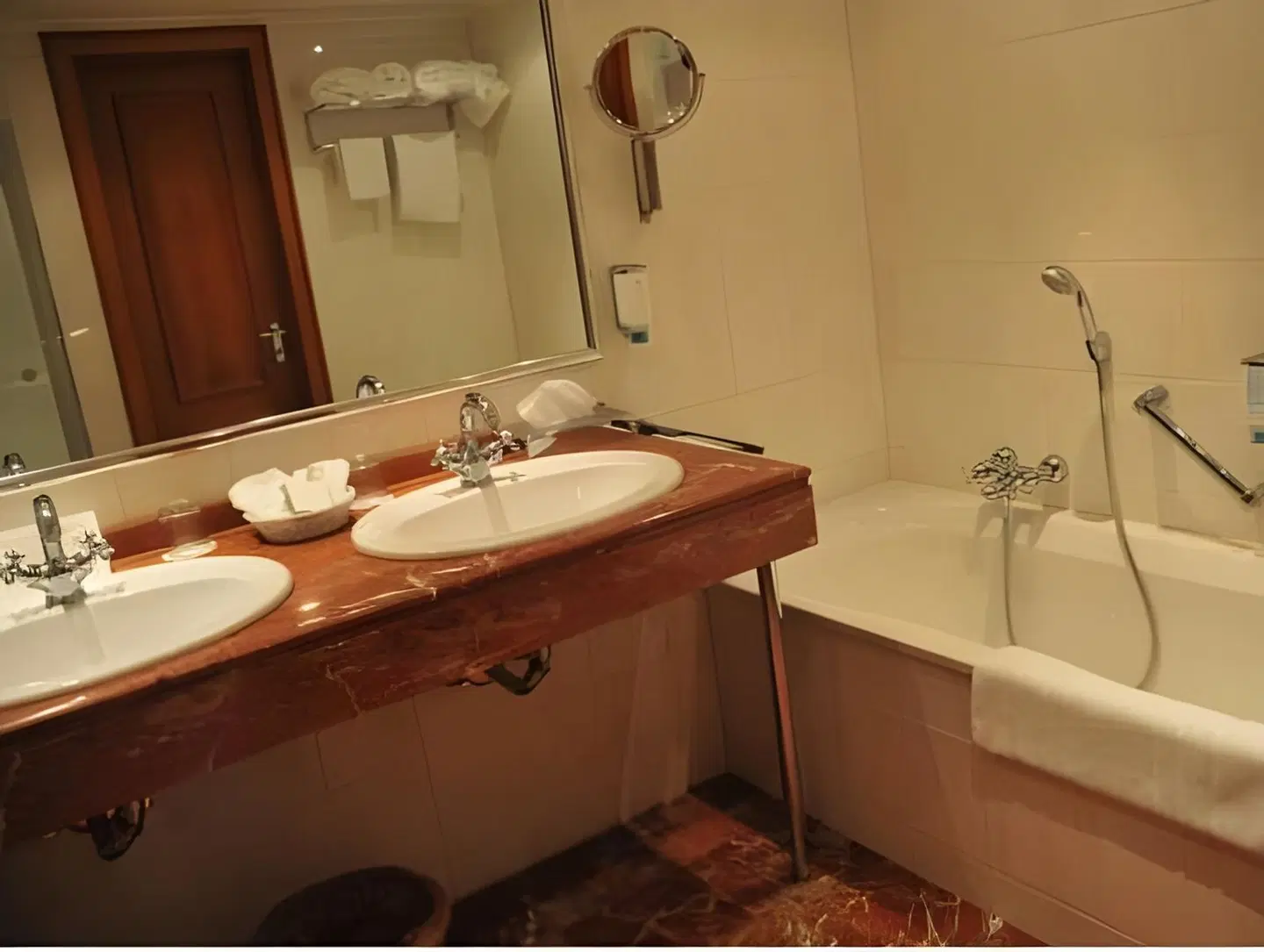 Alter Packhof Badezimmer