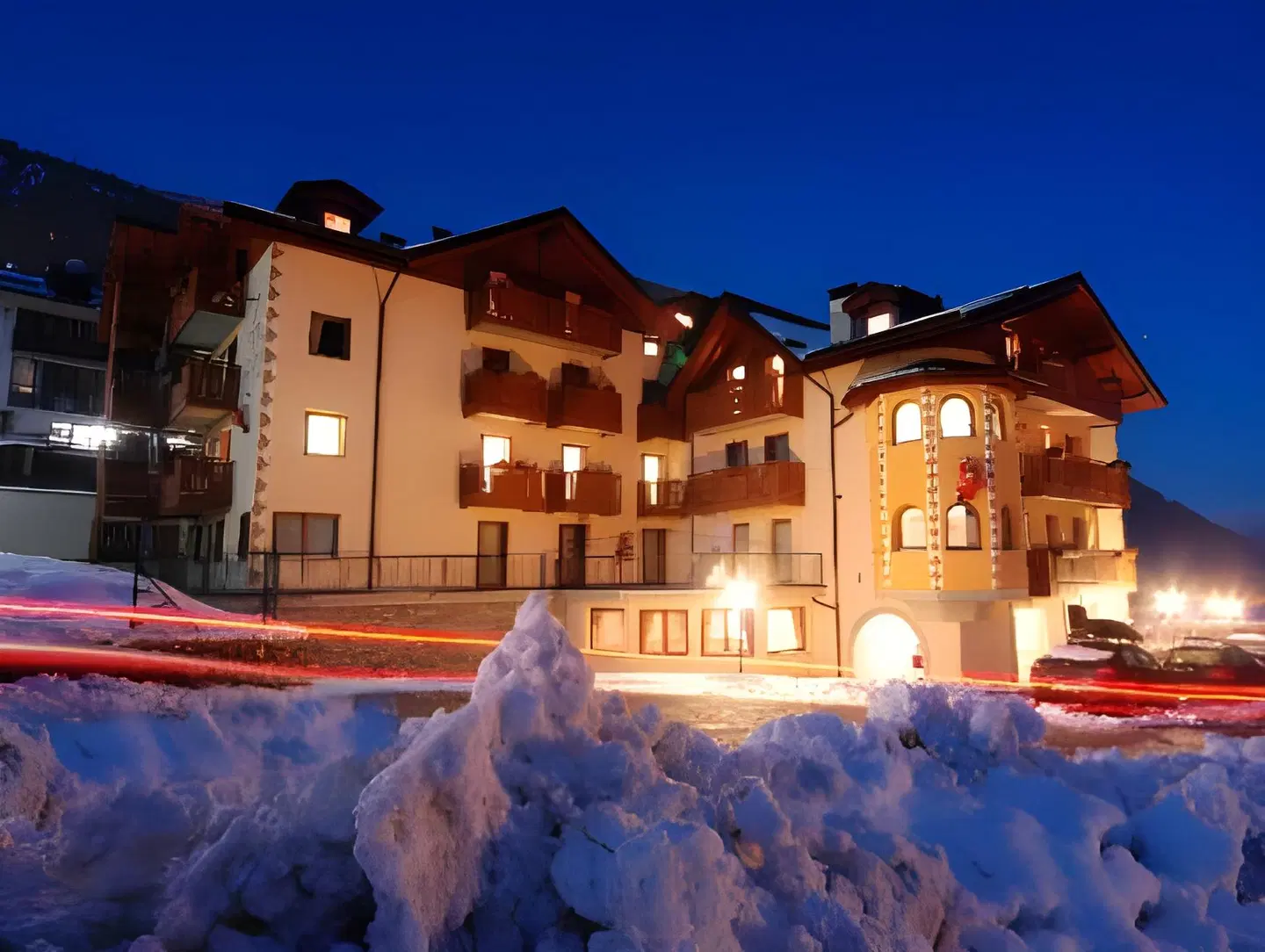 Gaia Wellness Residence Hotel EXTERIOR