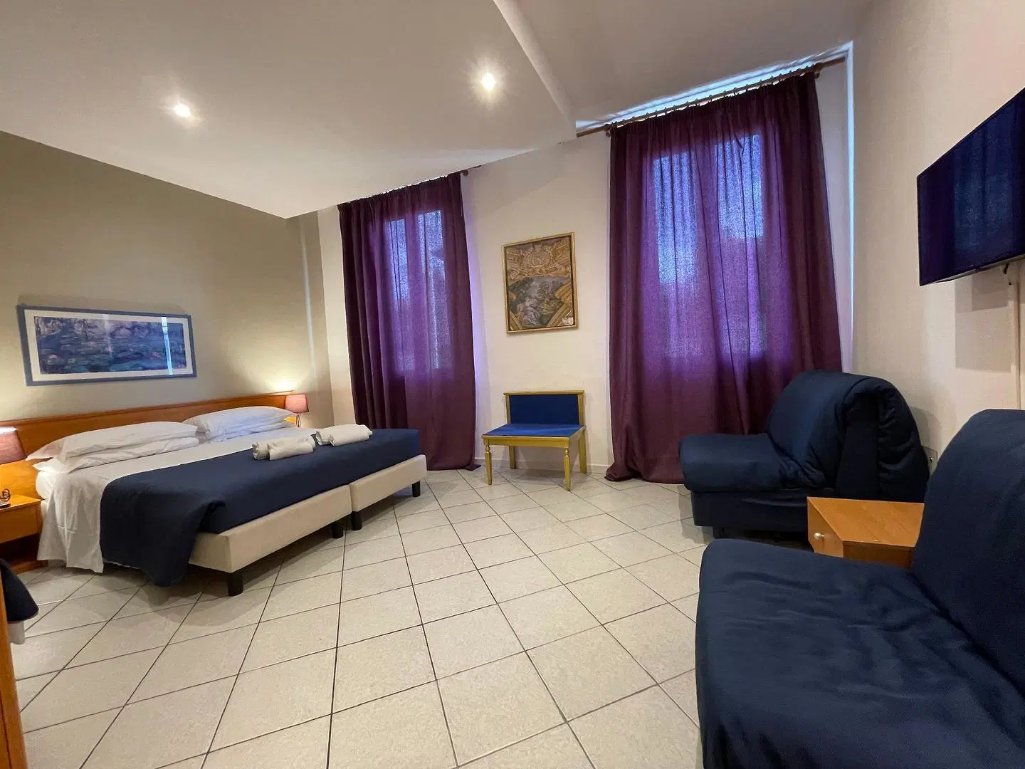 Leopolda ROOM_EXAMPLE