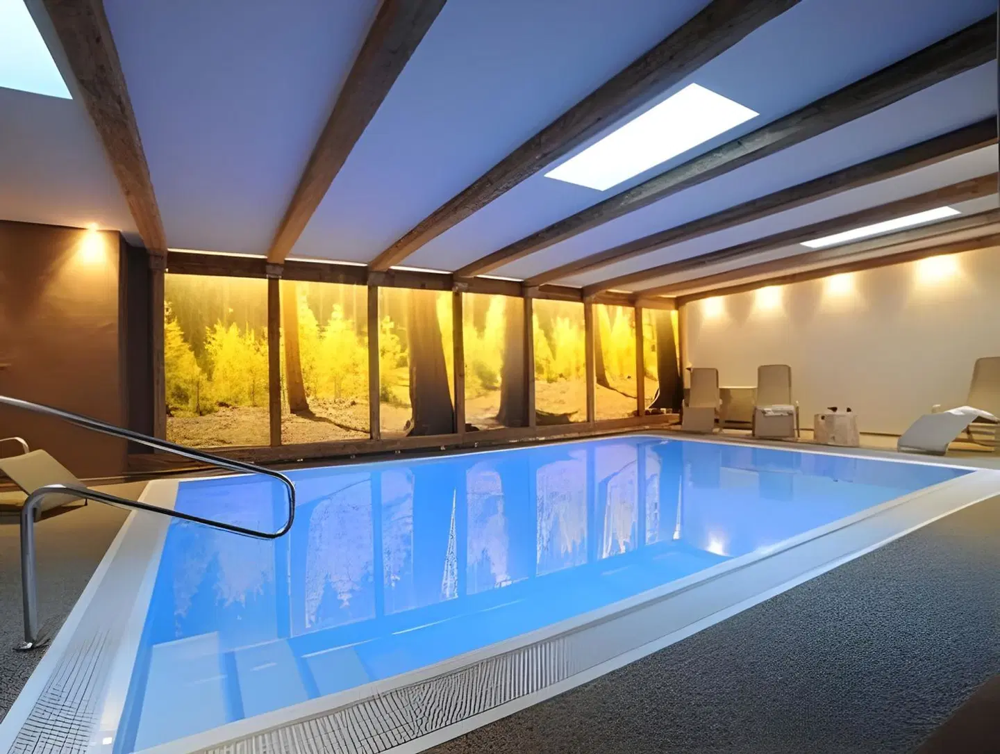Bergfrieden Hallenbad