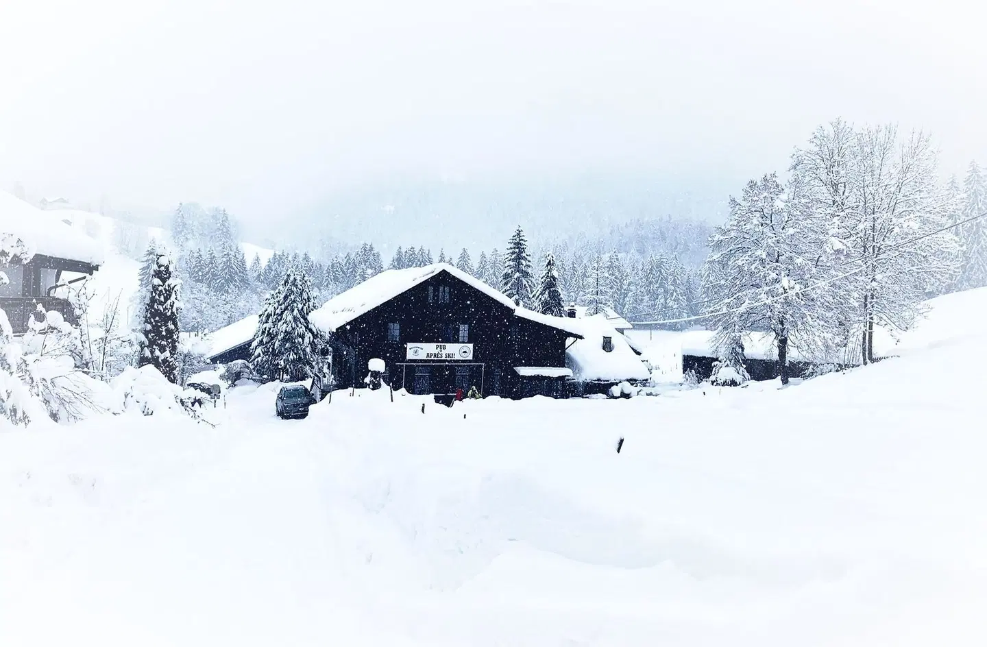 Du Grand Paradis SPORTS_AND_LEISURE