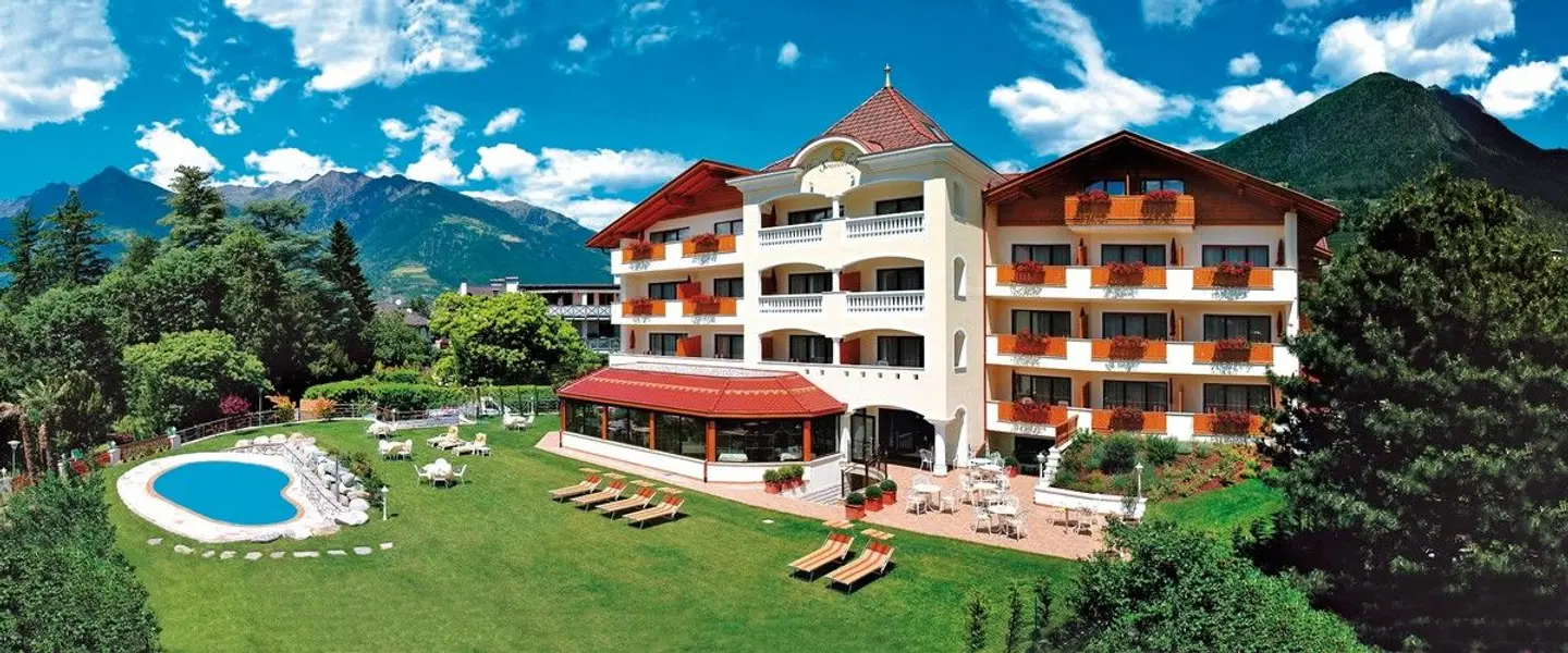 Sonnenburg EXTERIOR