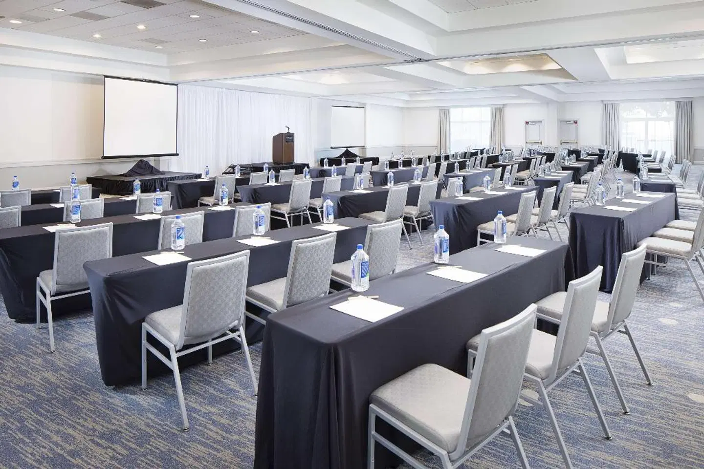 DoubleTree by Hilton Los Angeles/Commerce Konferenz