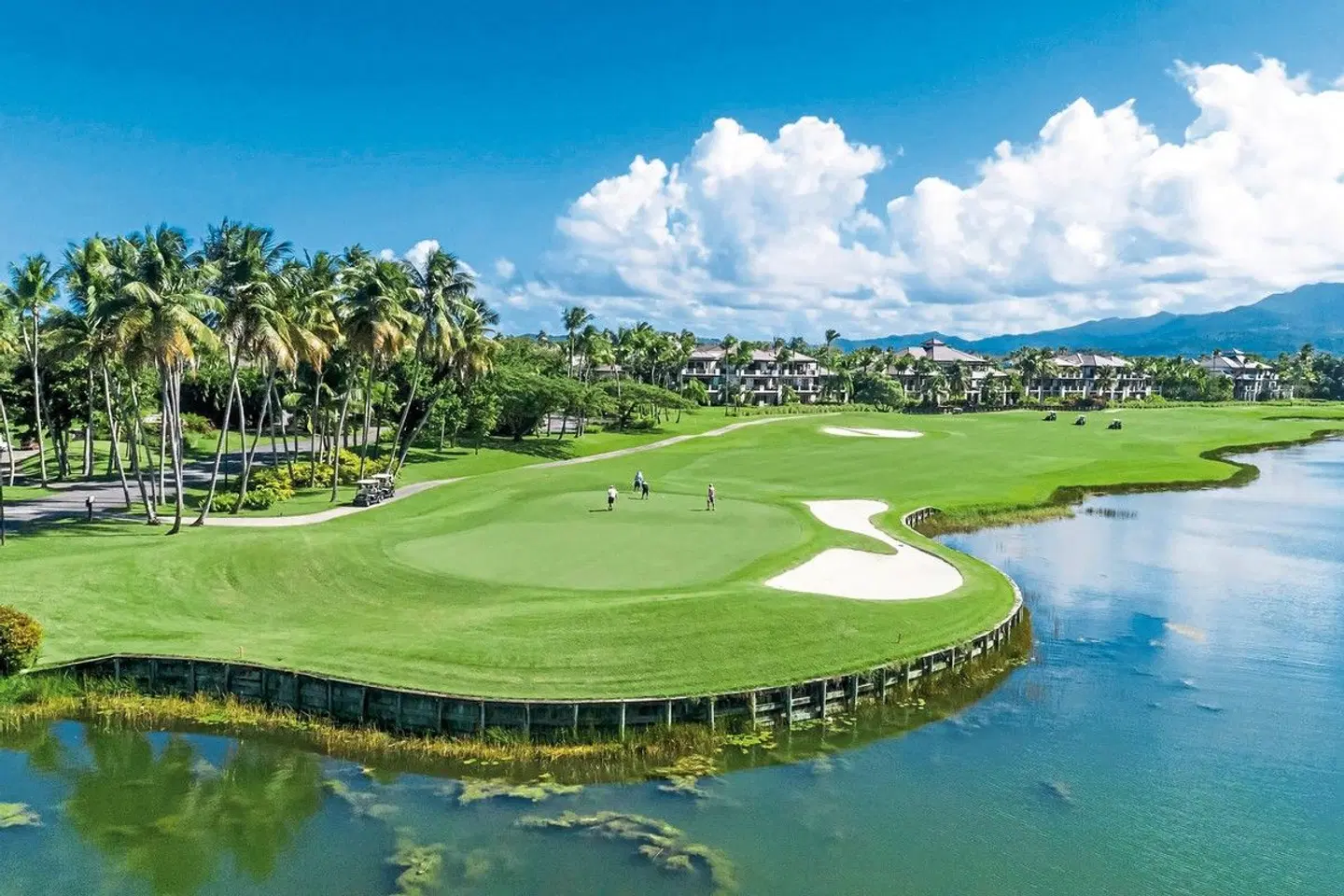 The St. Regis Bahia Beach Resort SPORTS_AND_LEISURE