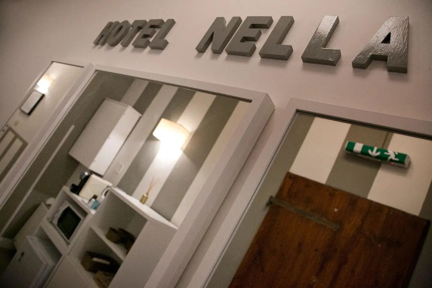Nella HEALTH_BEAUTY