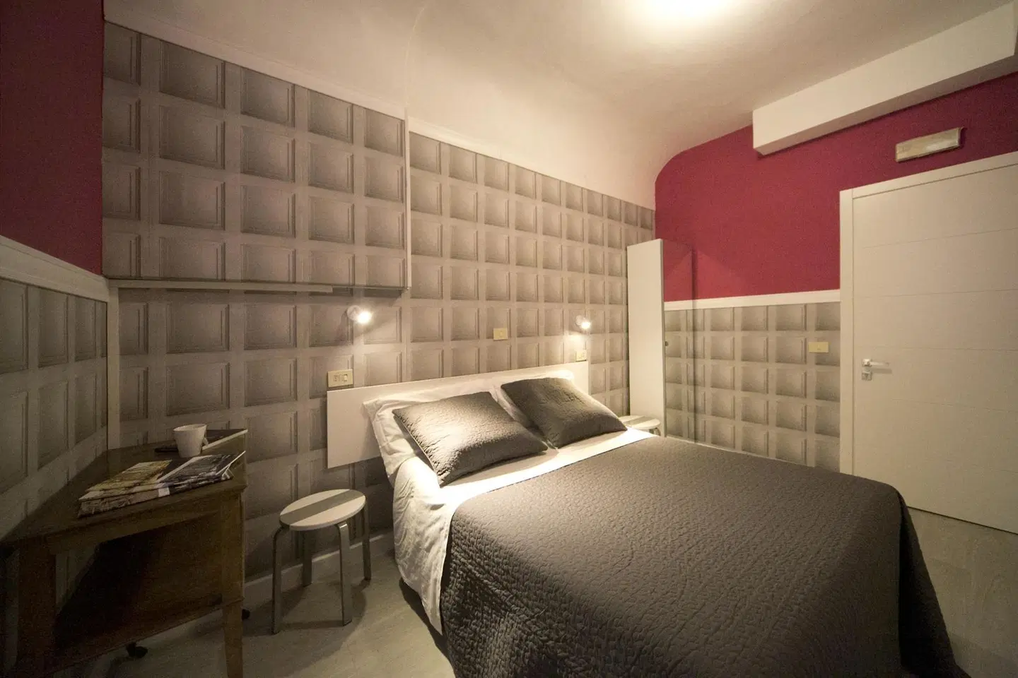 Nella ROOM_EXAMPLE
