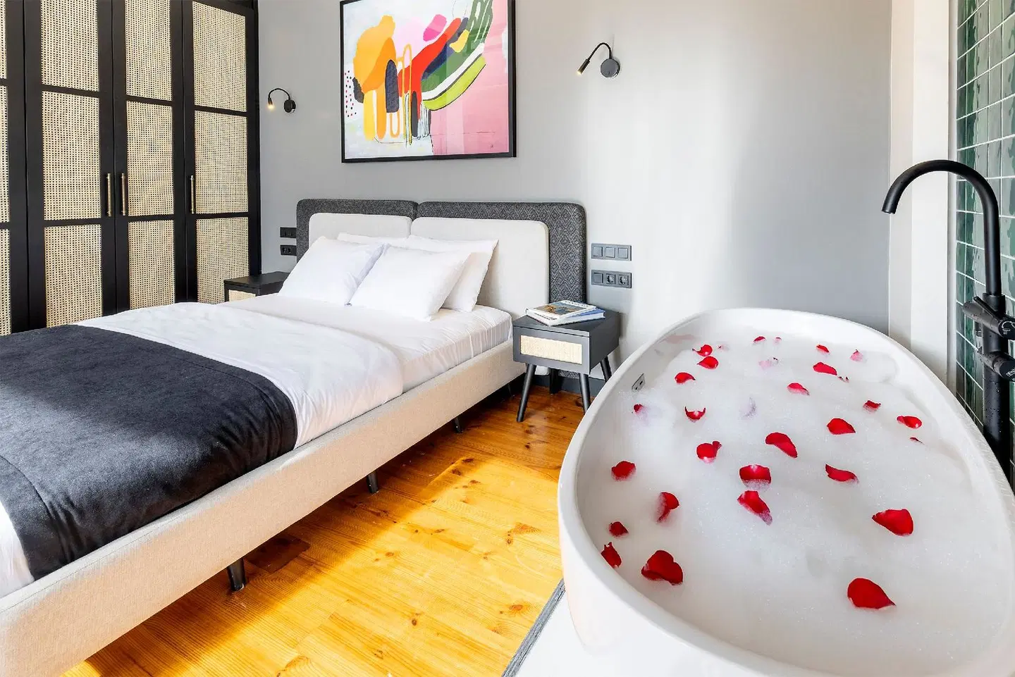 Upside Apartments ROOM_EXAMPLE